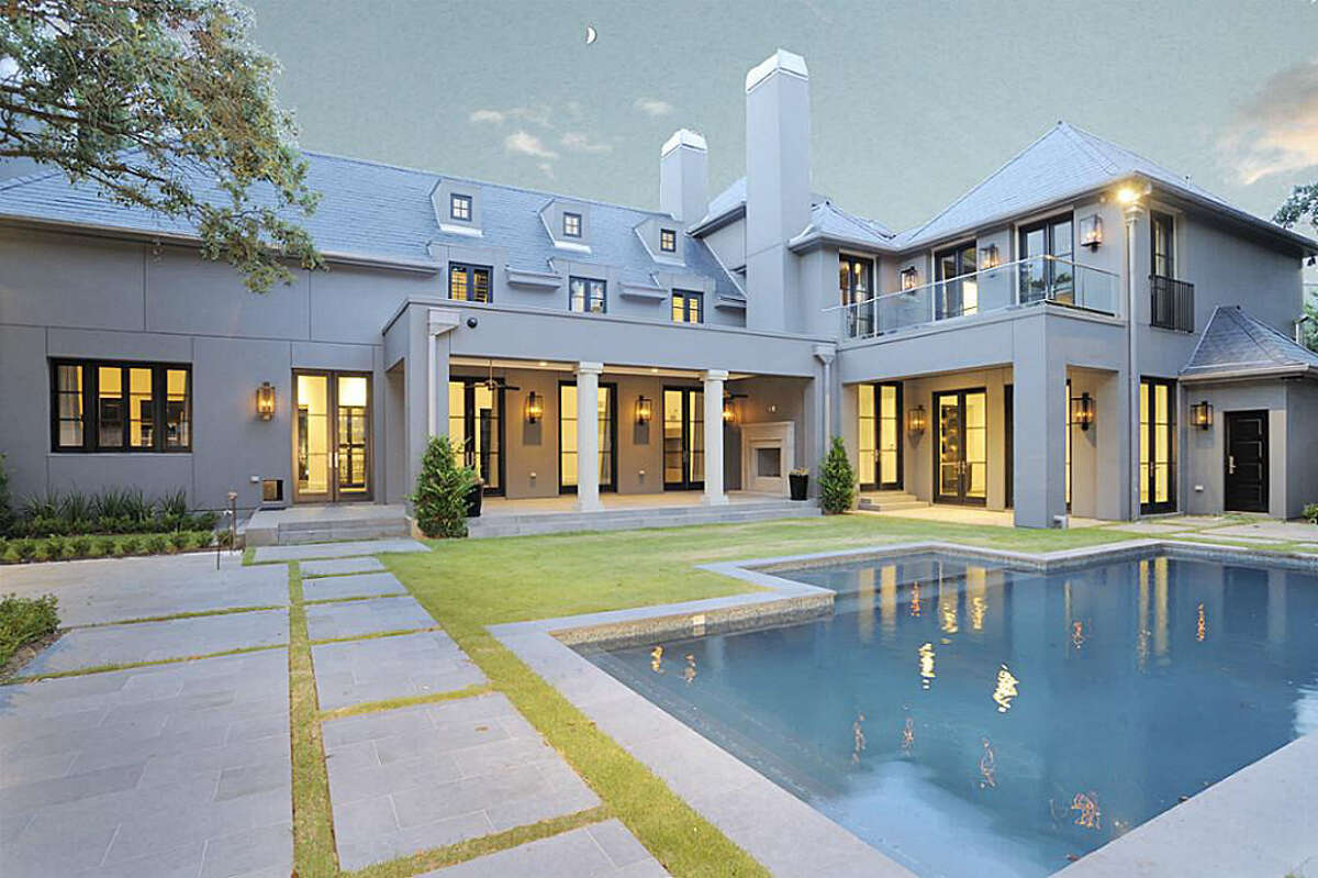 Tanglewood home for sale at 718 Tanglewood Road