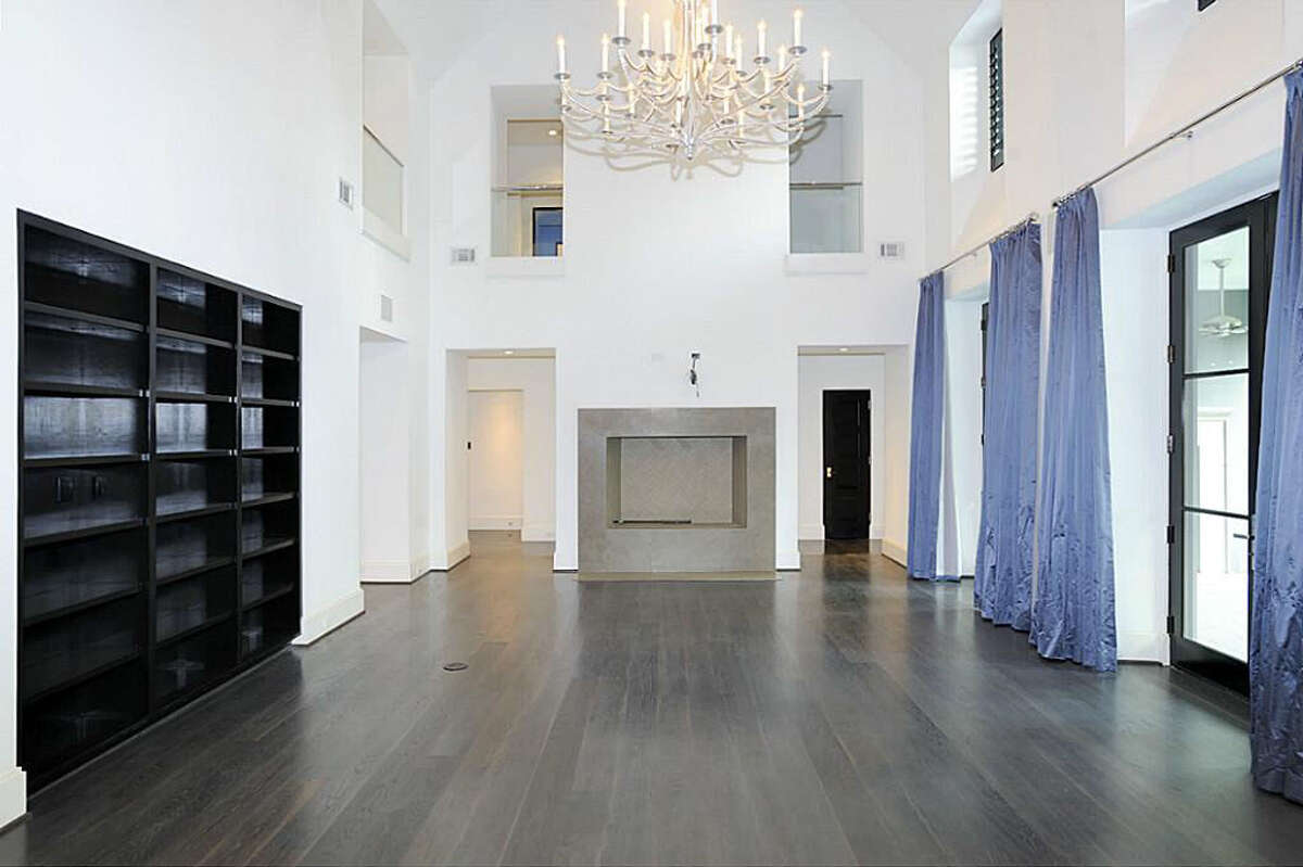 Tanglewood home for sale at 718 Tanglewood Road