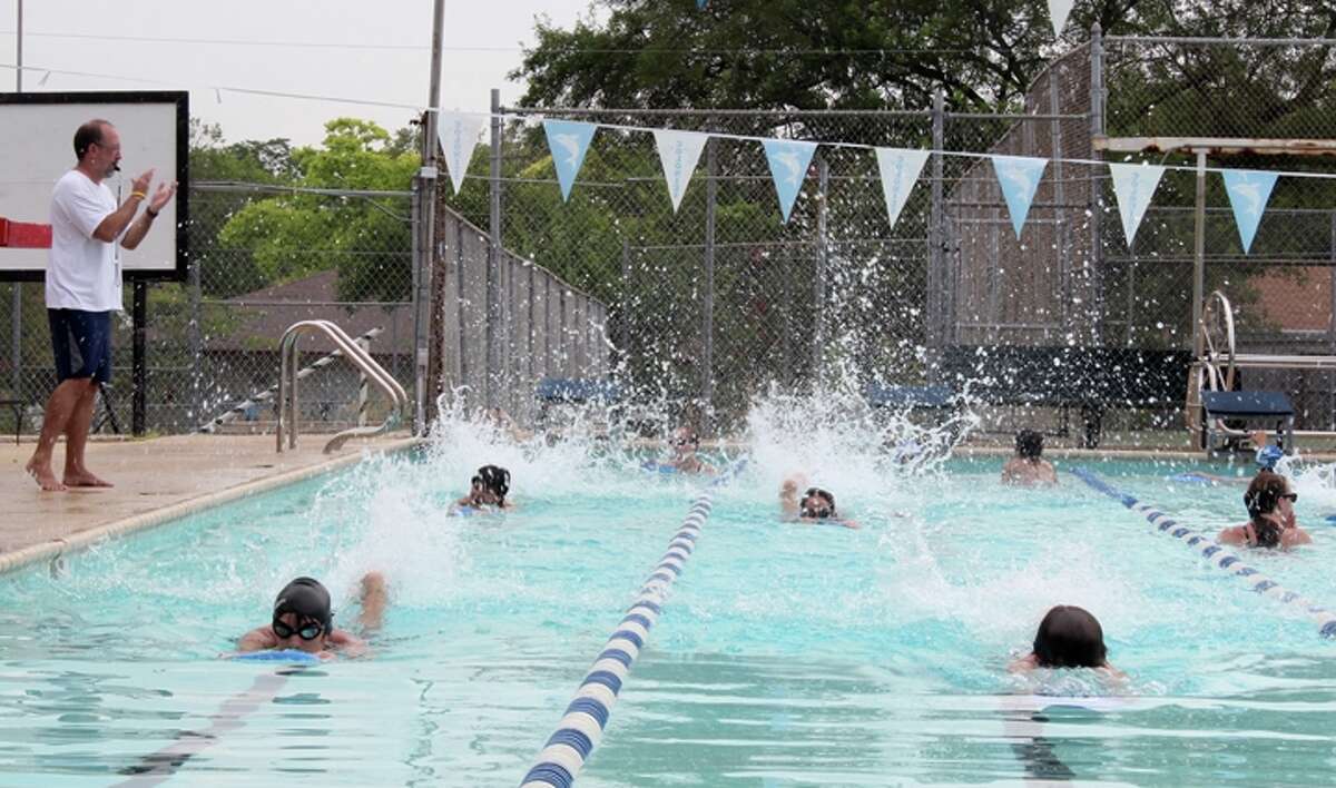 Colonies North residents seek help to save rec center