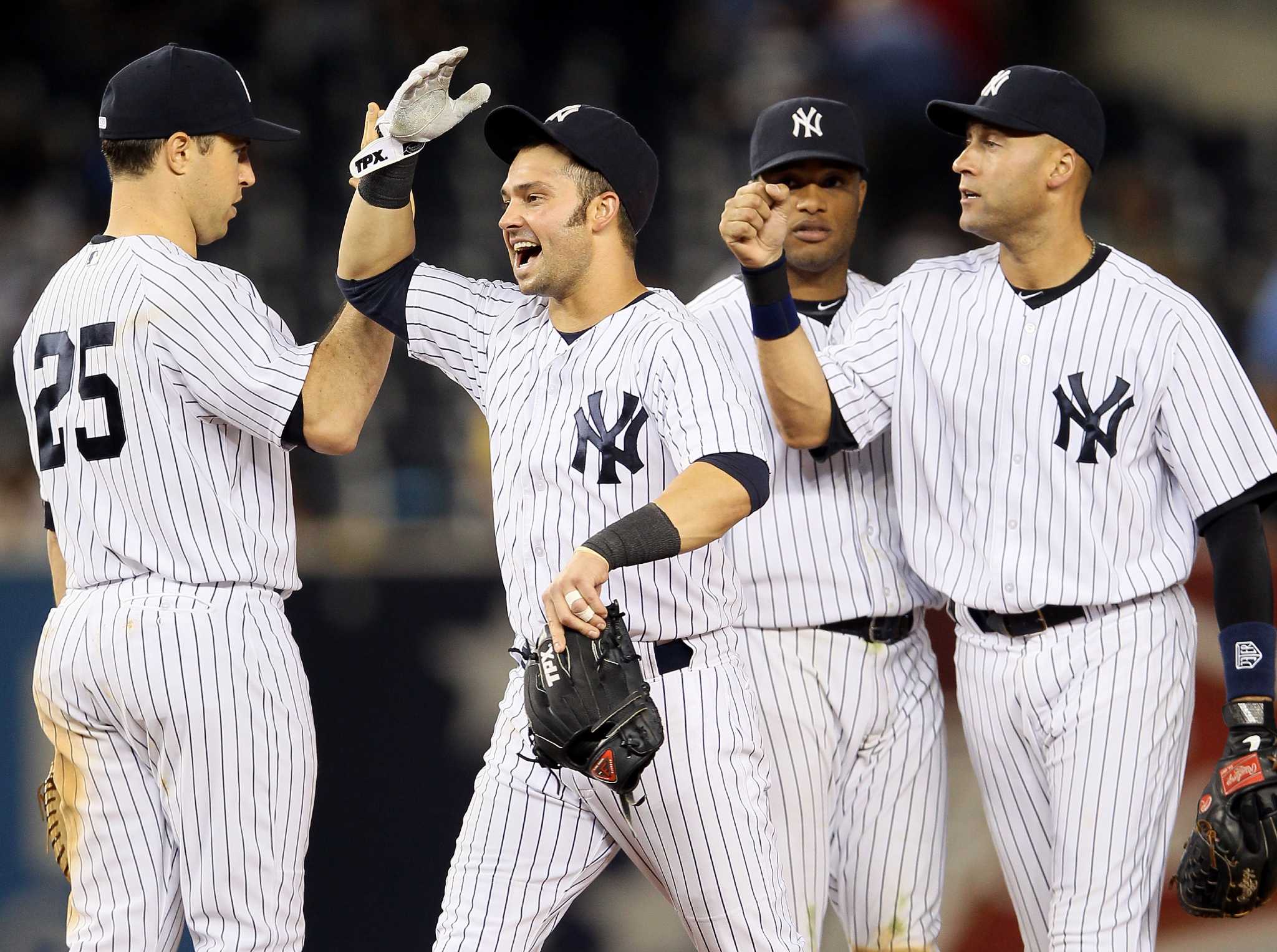 Cano, Kuroda lead Yankees past Indians