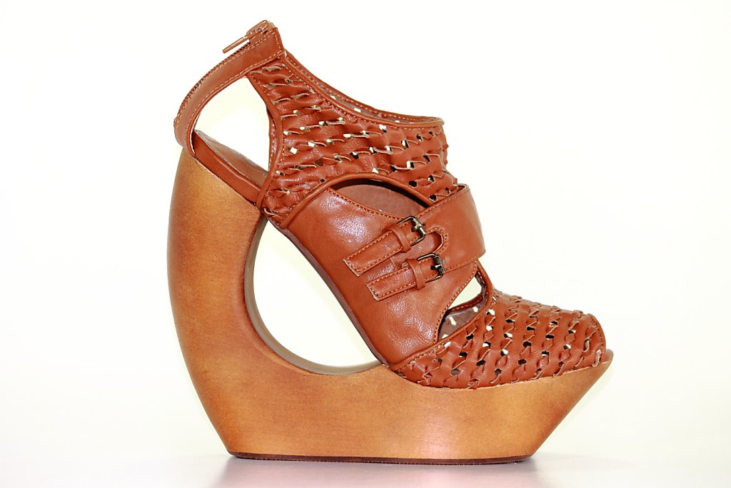jeffrey campbell chauffeur