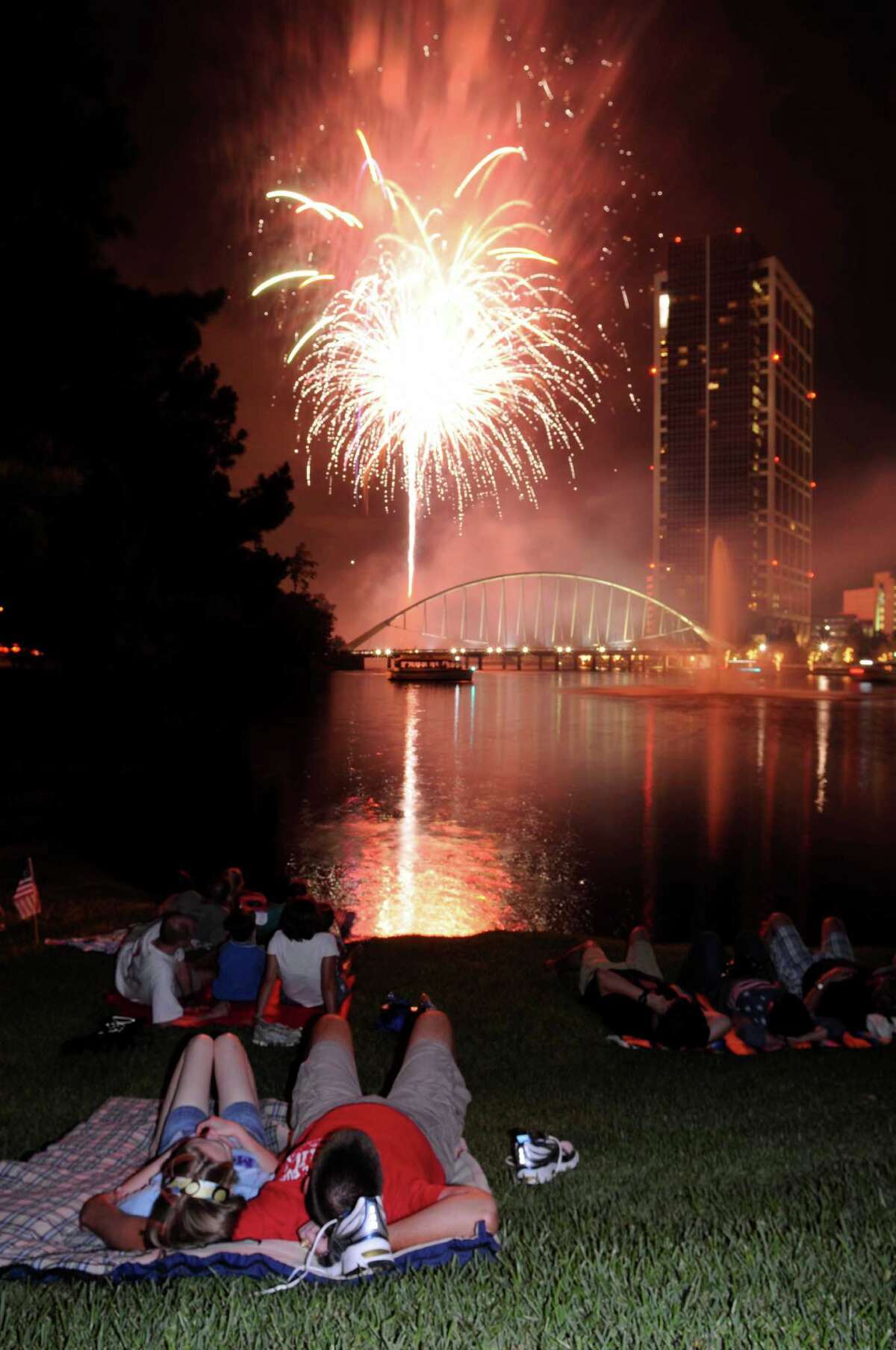 Houston area is bursting with Independence Day events 