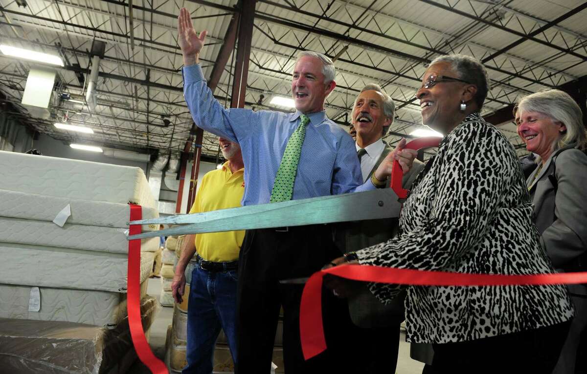 Mattress recycler opens in Bridgeport