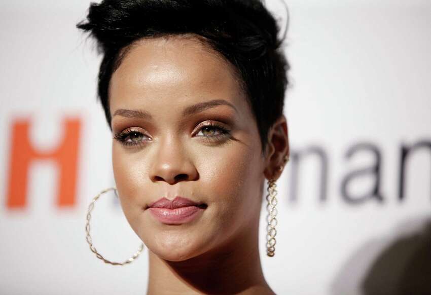 rihanna photo police rihanna photo police