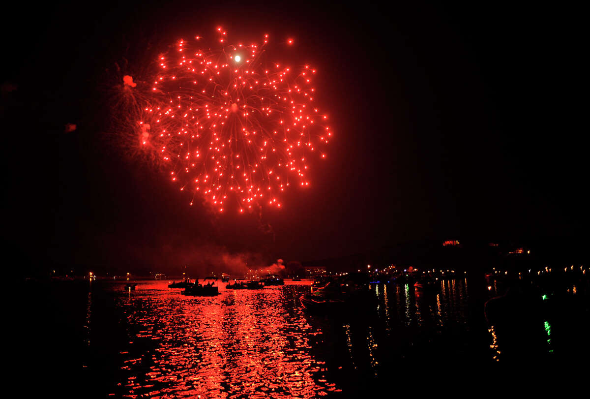 Candlewood Lake fireworks show