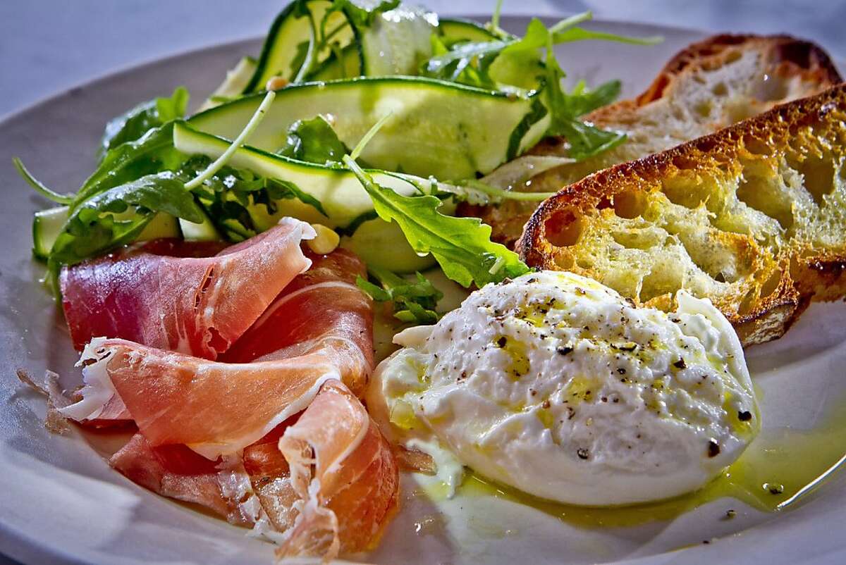 Gioia review S.F. place draws varied crowd