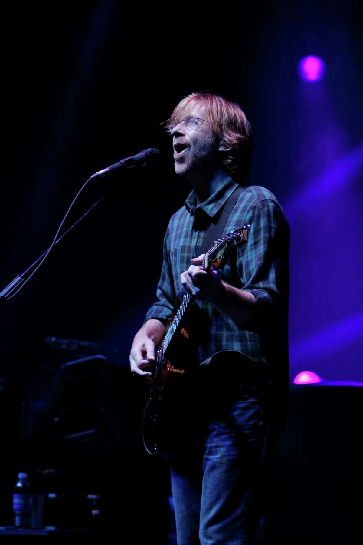 Phish Broken Into Pieces 05