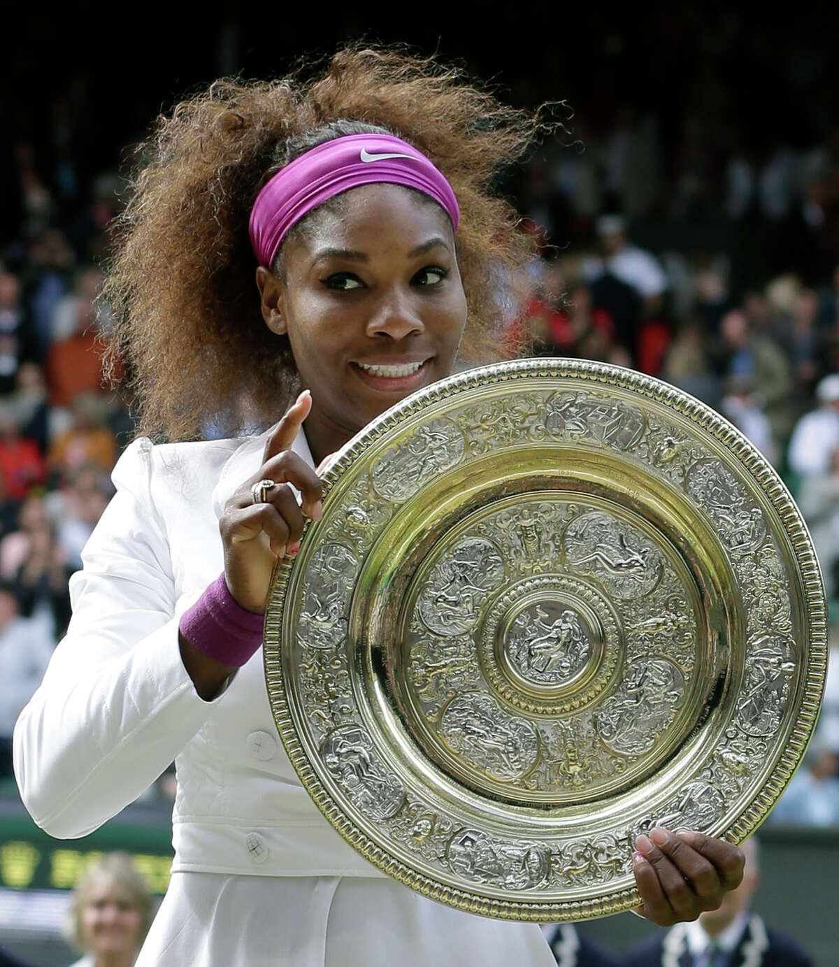 Healthy Serena back on top