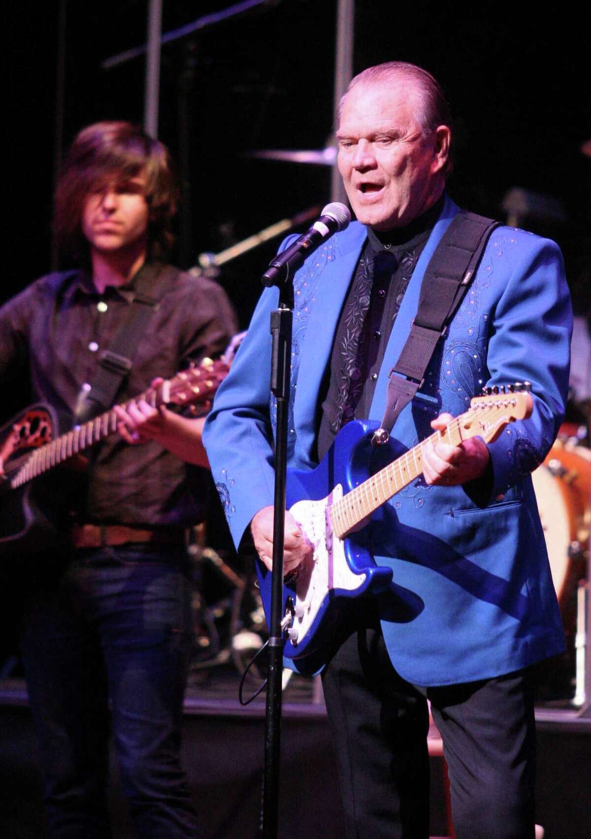 Glen Campbell leaves Galveston one last time