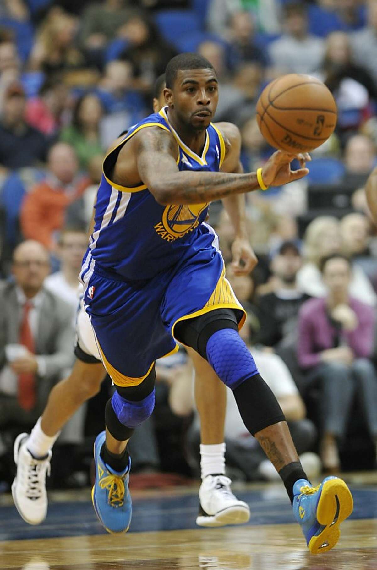 Warriors trade Dorell Wright to 76ers