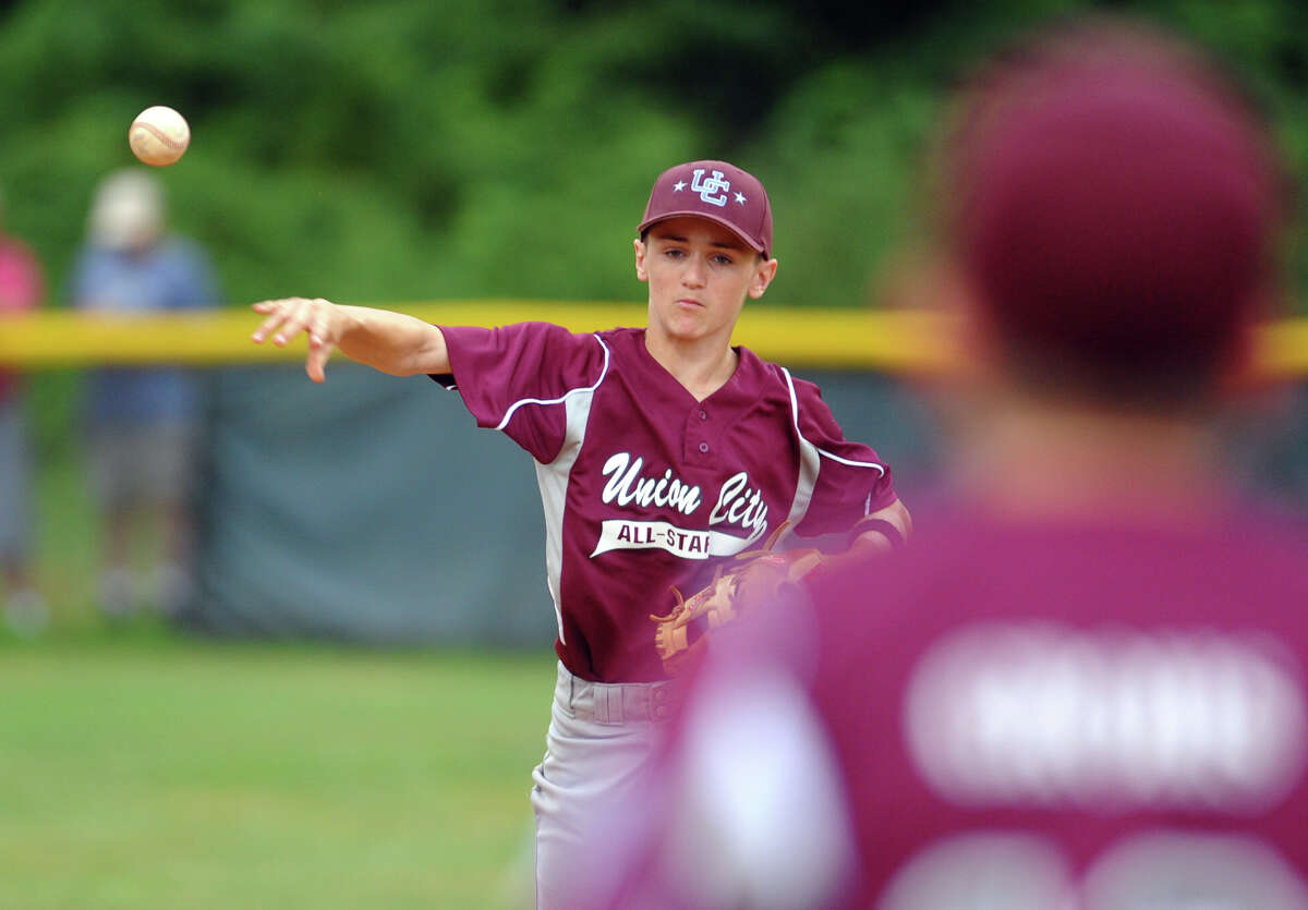 Seymour captures District 3 Little League title