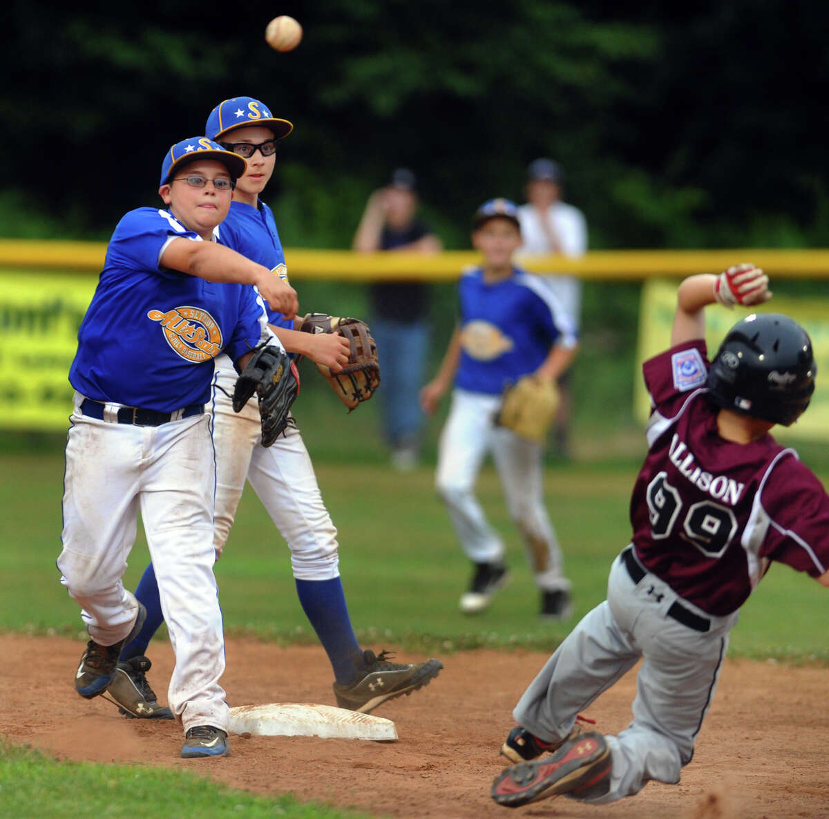 Seymour captures District 3 Little League title