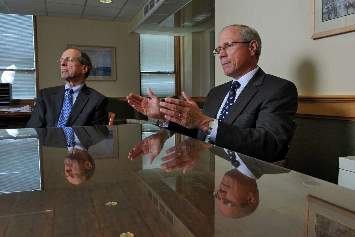 Mutually beneficial ties