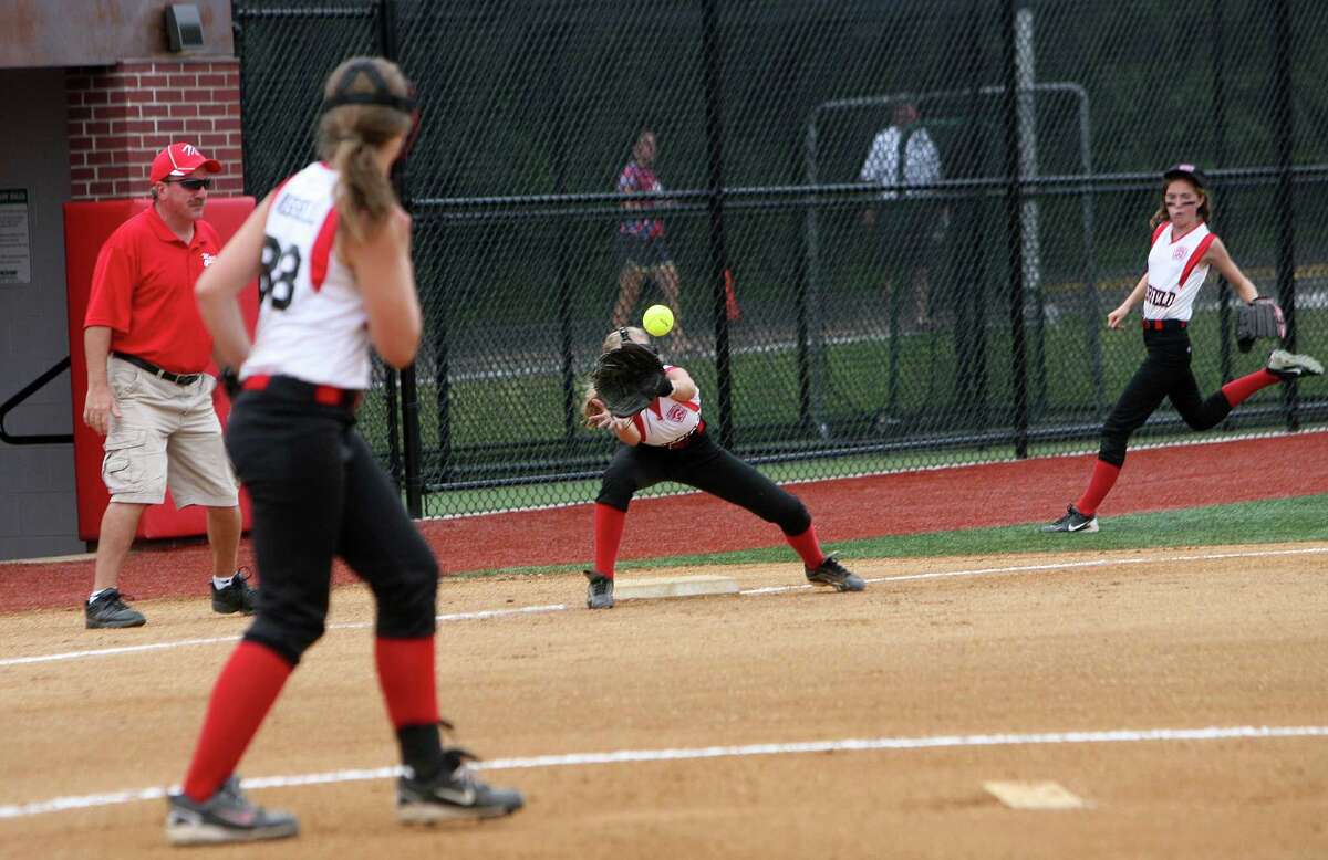 Fairfield LL repeats as state softball champion