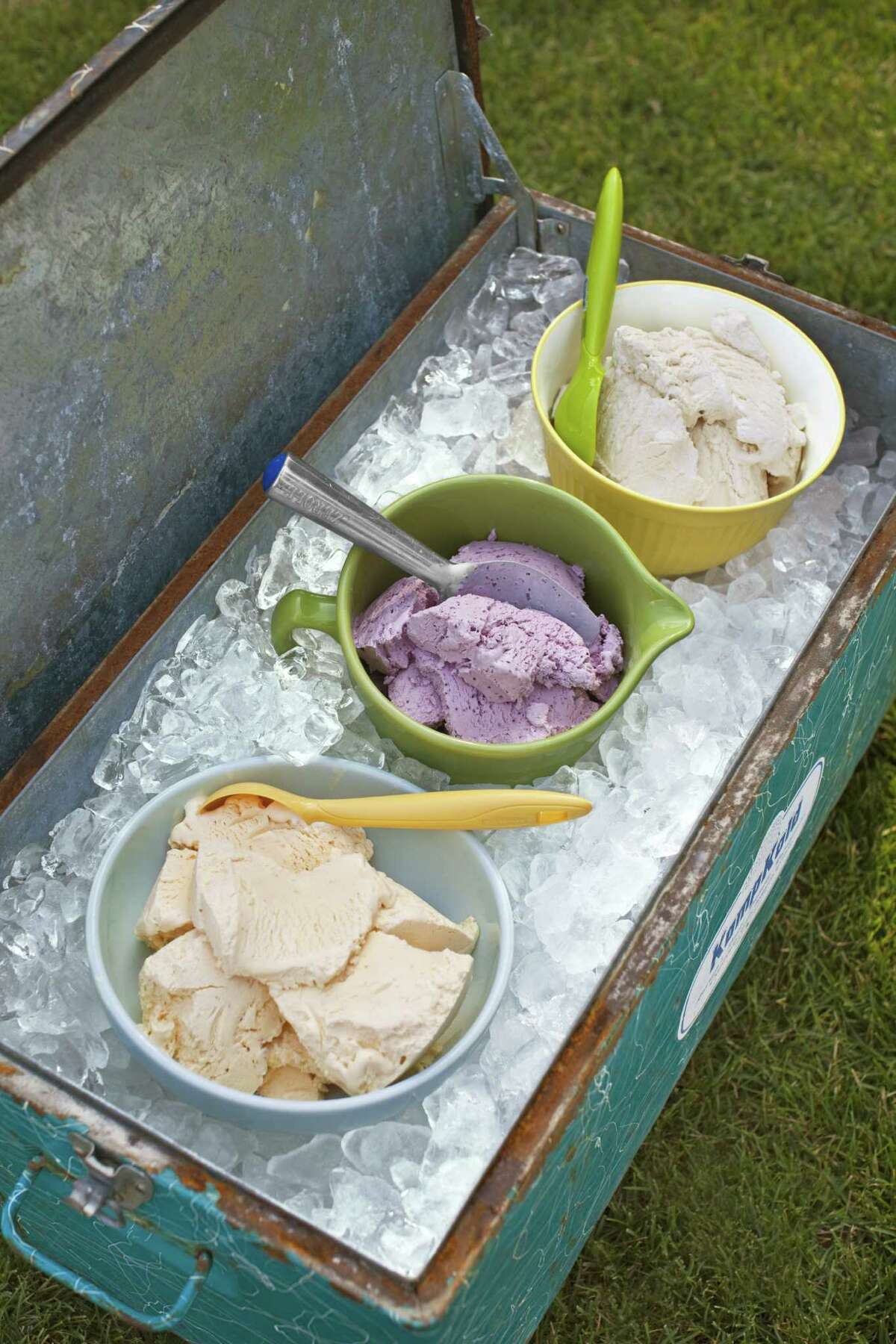 Recipe Huckleberry Ice Cream