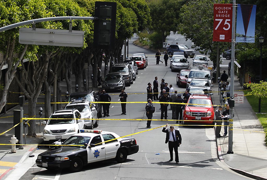 S.F. officer kills stabbing suspect