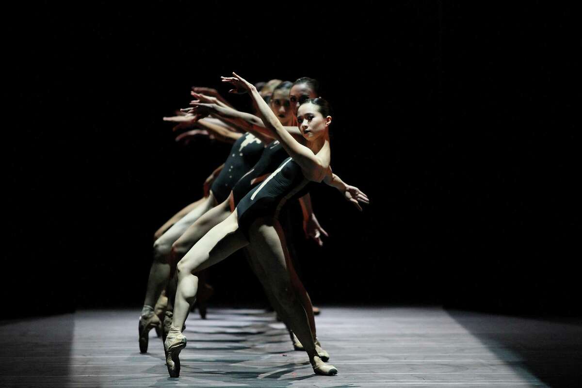 Hong Kong Ballet makes dazzling debut