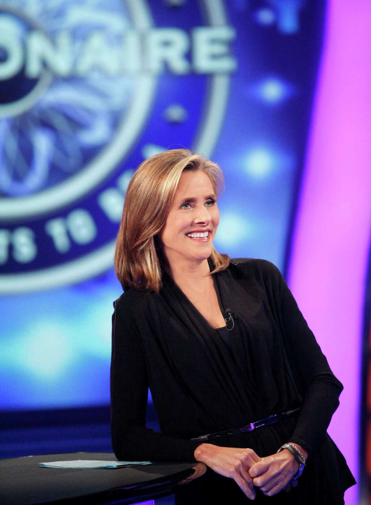 Meredith Vieira hosts "Who Wants to Be a Millionaire?"