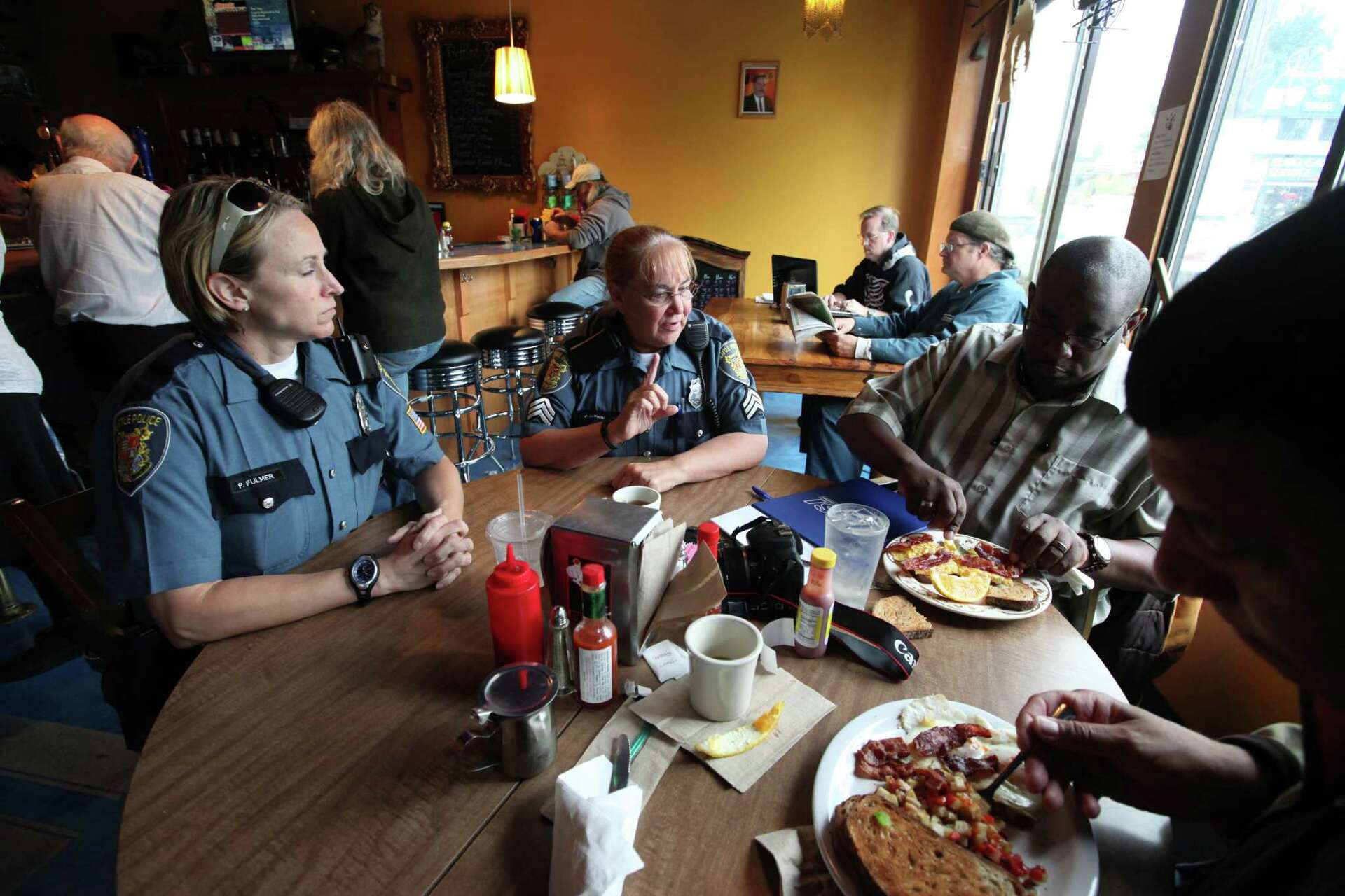 Ravenna Cafe Shooting Today Newsstory | Westside Seattle