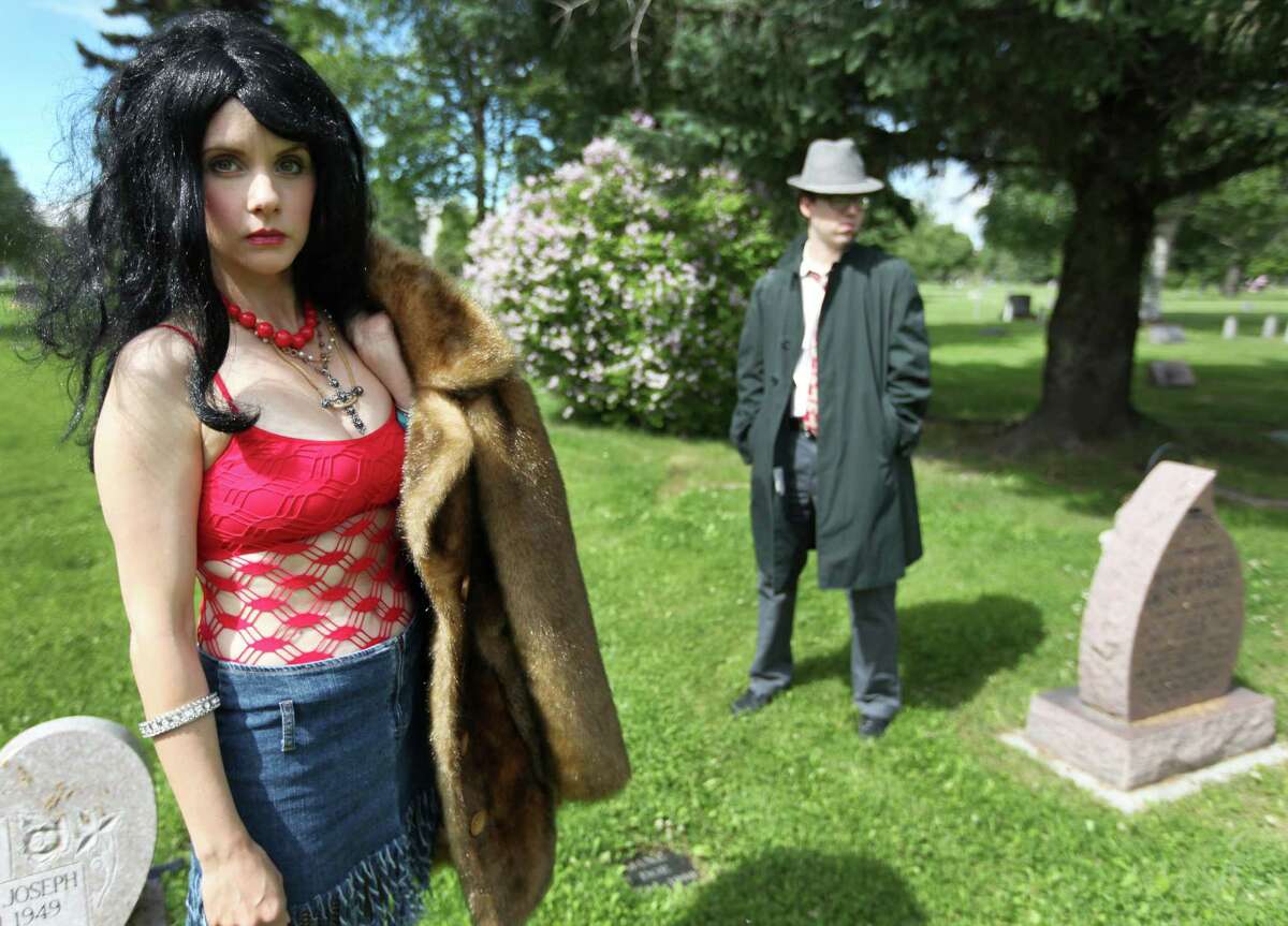 Rachel Gregory will portray "Eklutna Annie," said to be the first of serial killer Robert Hansen's 17 victims, and Jeff Aldrich will portray a detective in this year's tour of notable cemetery residents in Anchorage.