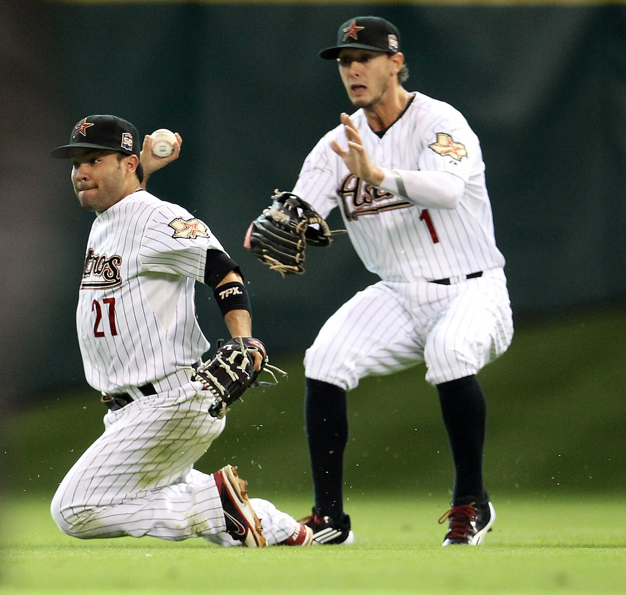 Basesloaded failures loom large in Astros' latest loss