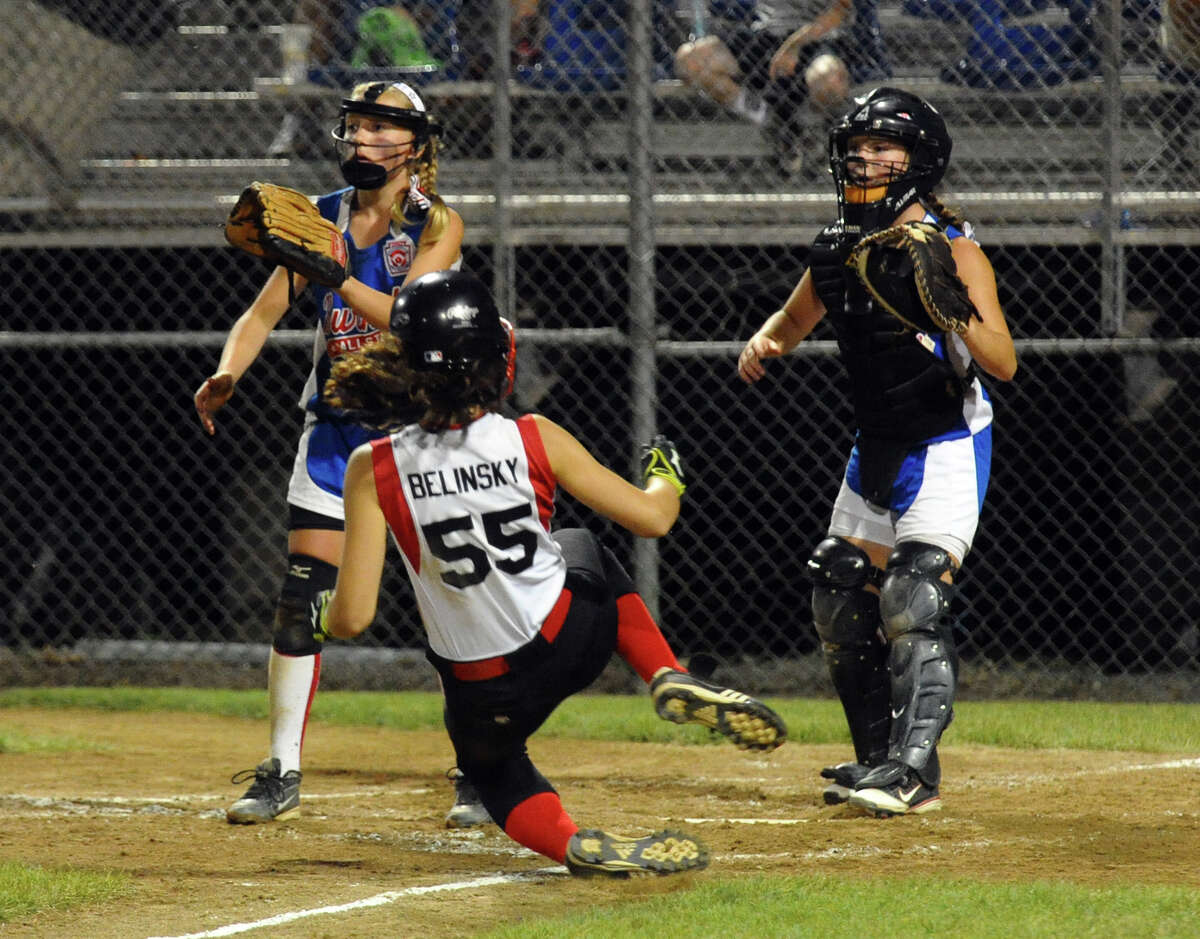 Fairfield LL softball team bounces Worcester, Mass.