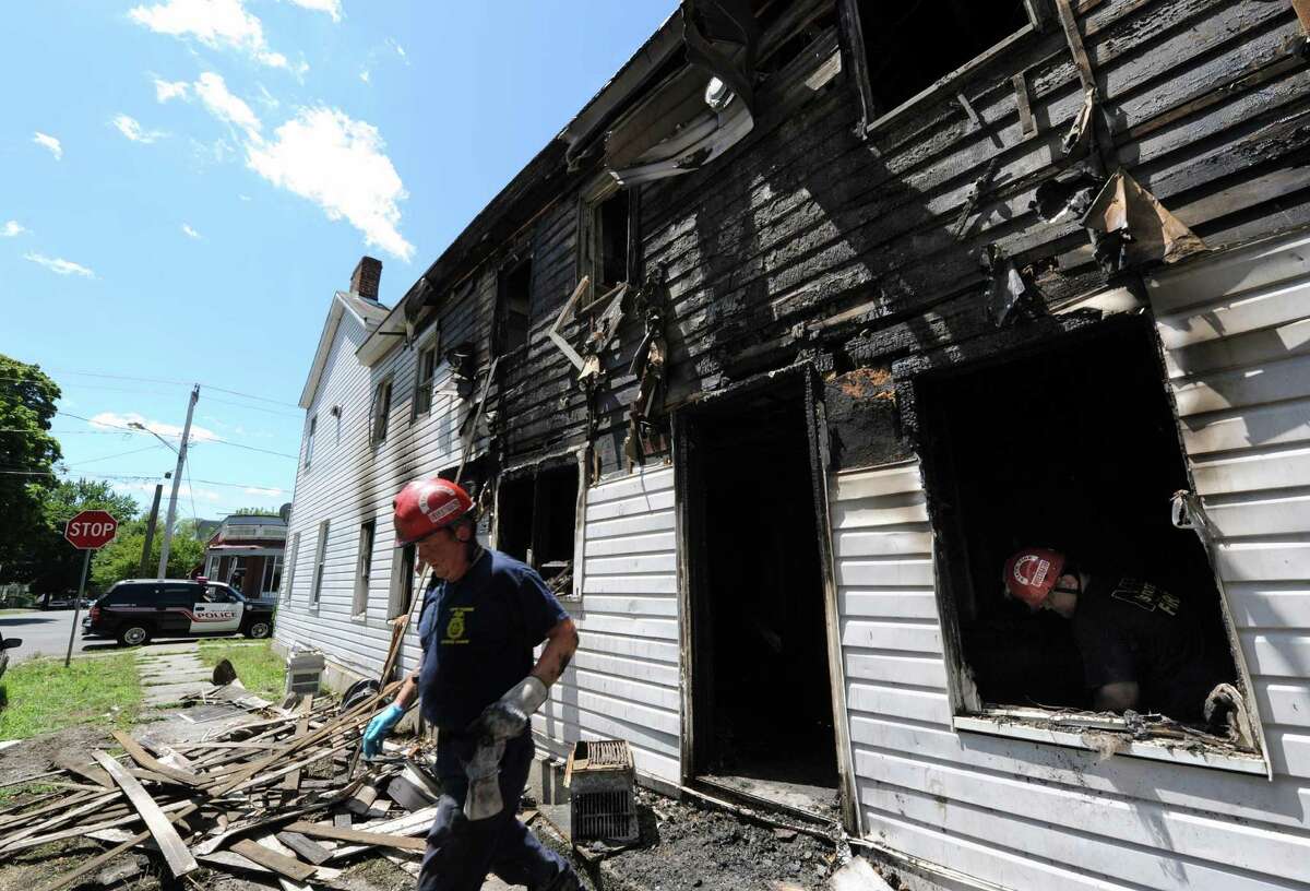Woman injured in Watervliet fire