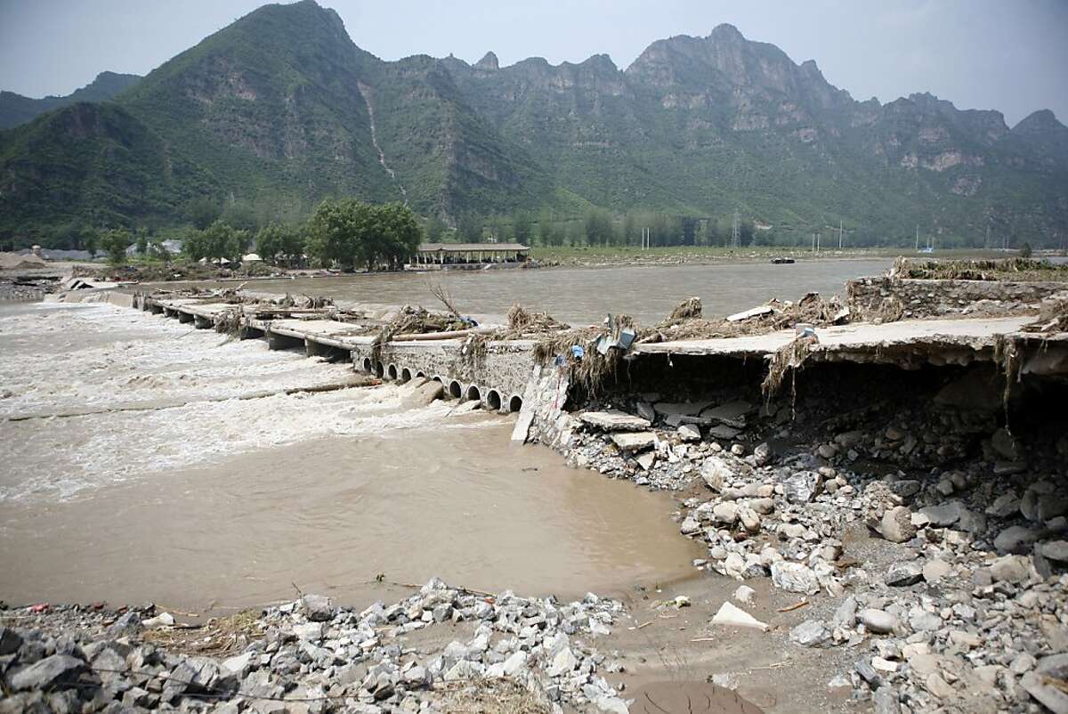 Beijing mayor set for promotion amid flood scandal