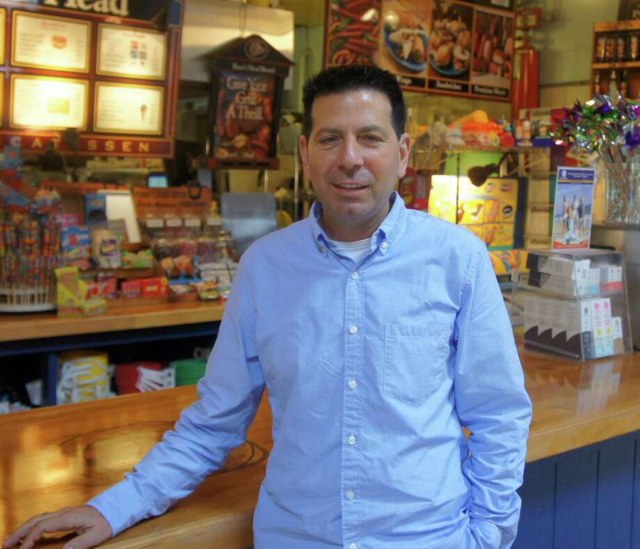 Mo' Joe At the beach and on the links, Joey's tastes success