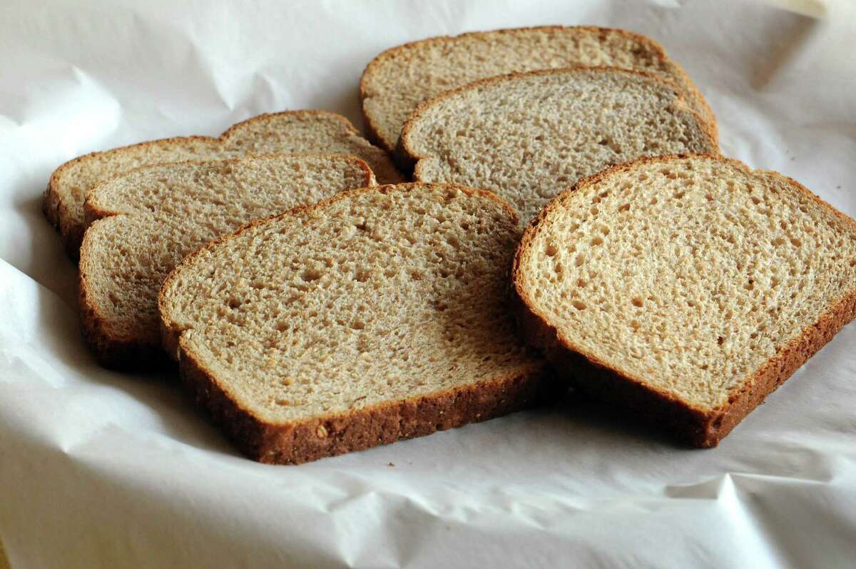Artisan baker tests storebought wheat bread