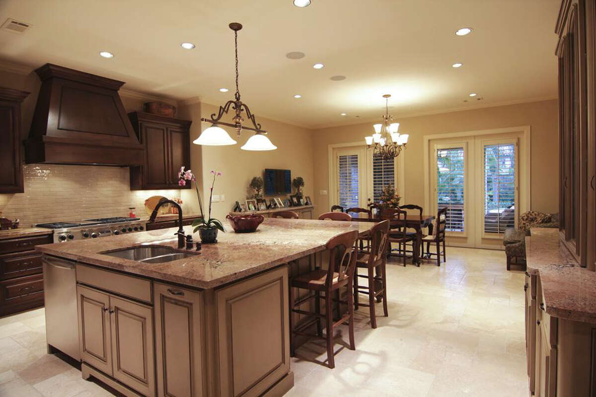 Luxury home for sale in Riedel Estates for 2.45 million