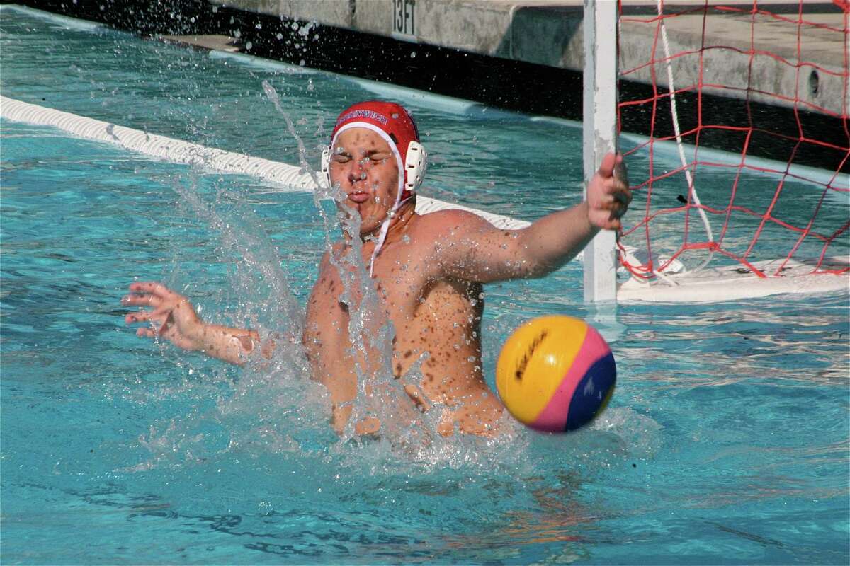 Greenwich Water Polo's 16U team advances to platinum division of