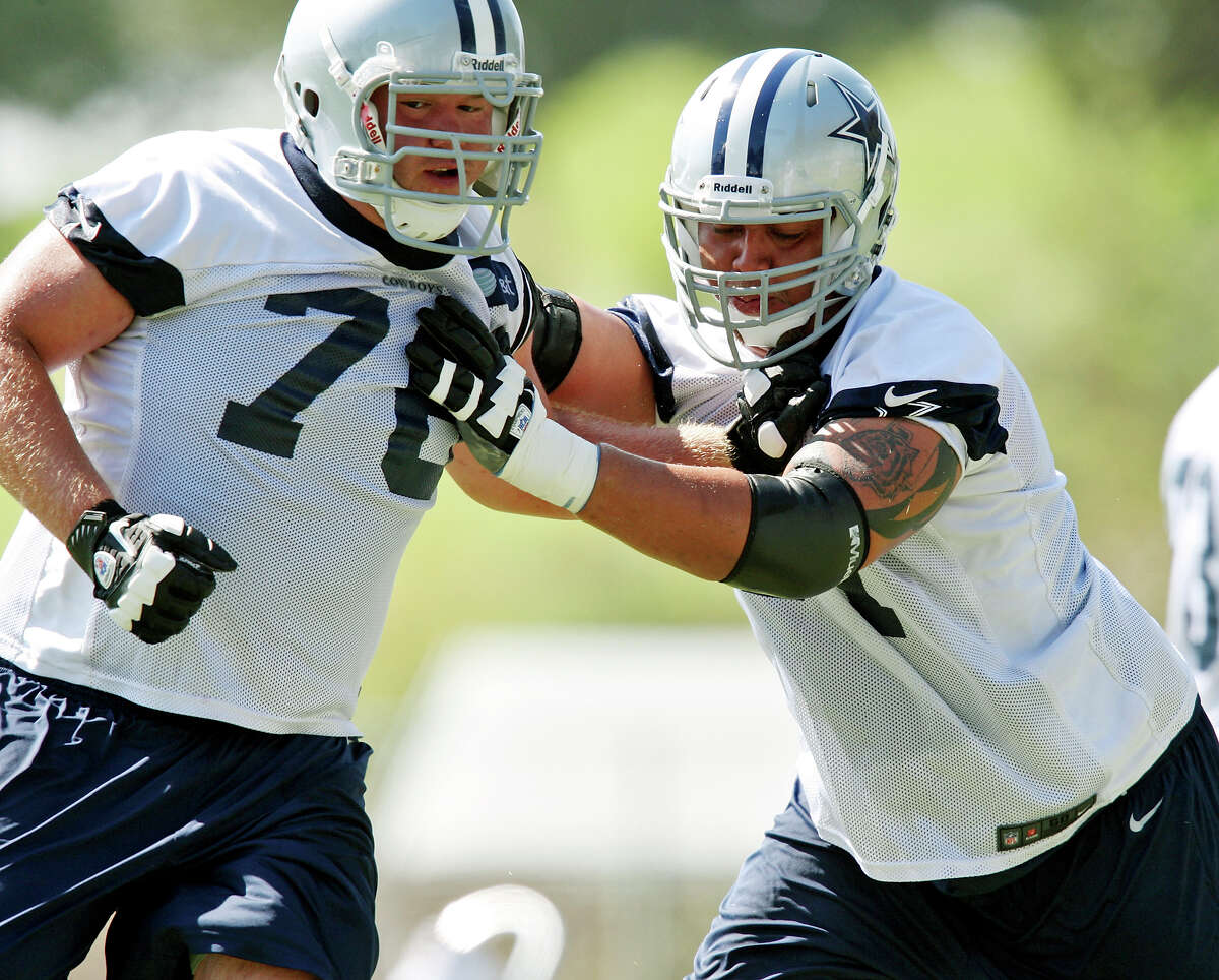 Cowboys offensive lineman Nate Livings right.