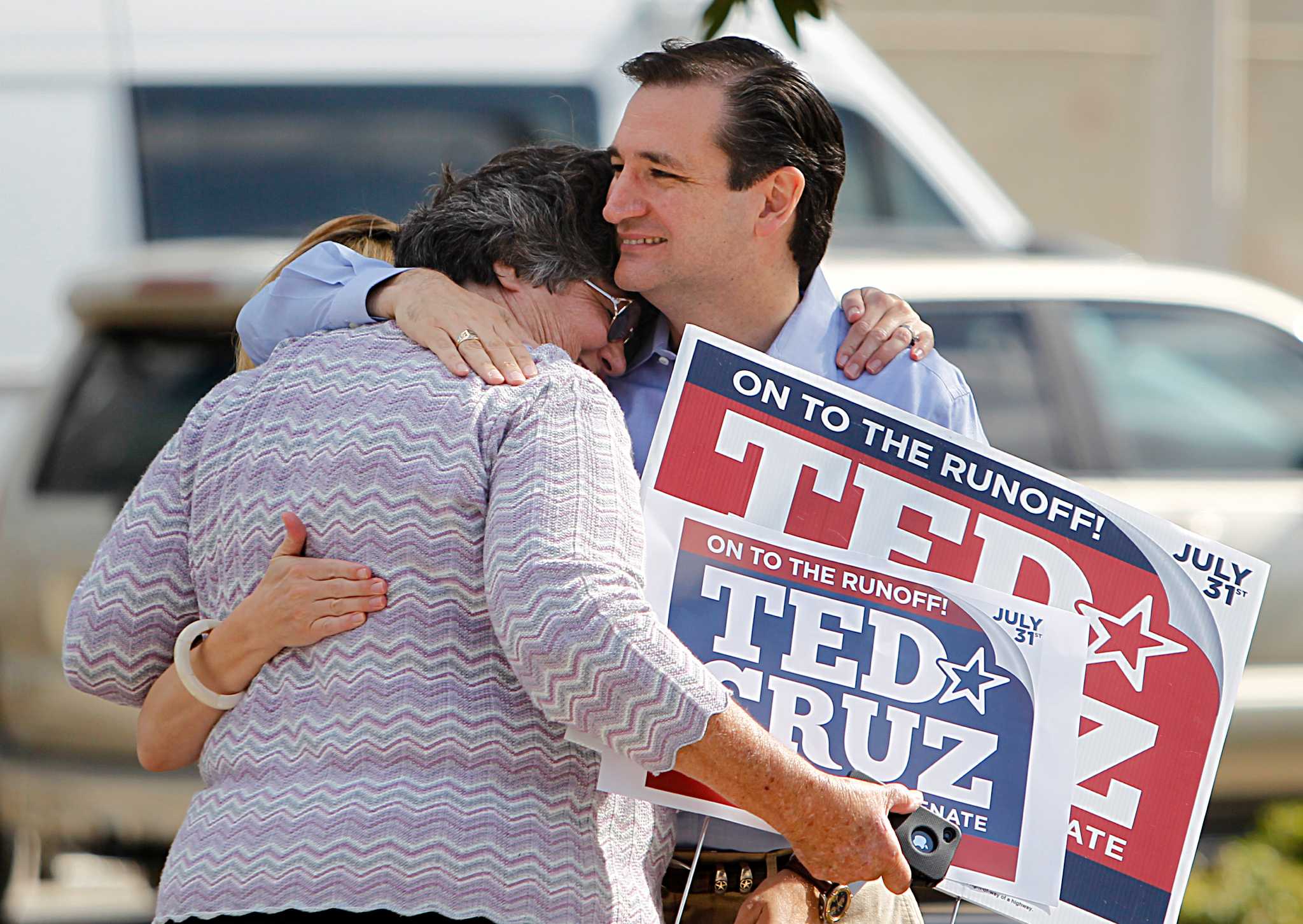 Cruz beats Dewhurst