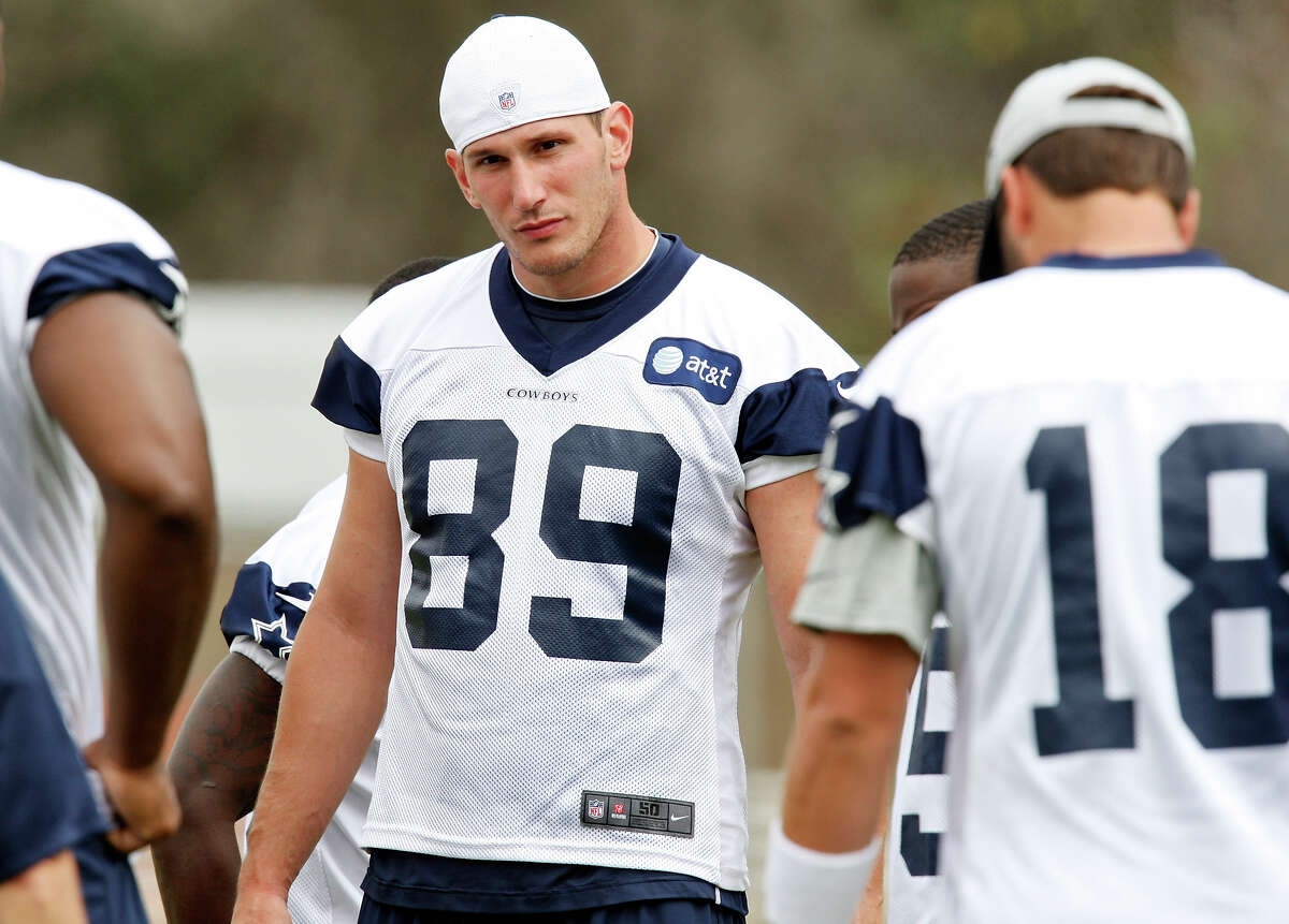 watch cowboys practice