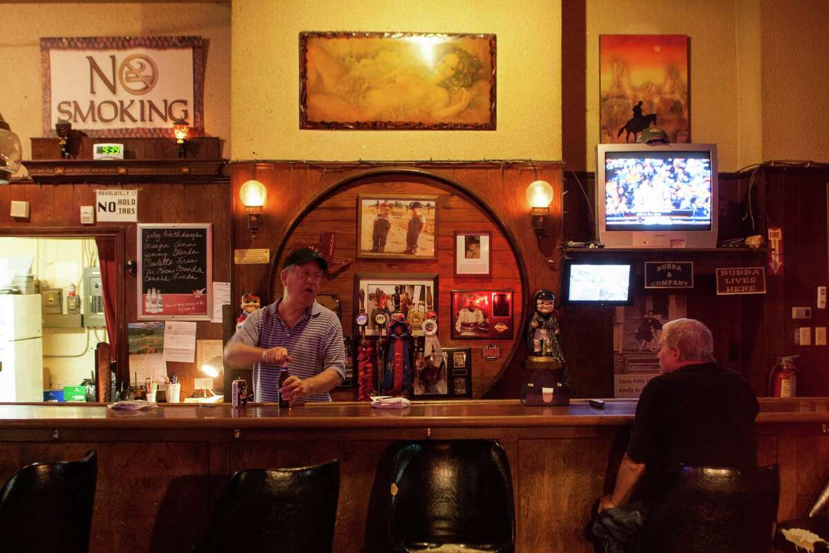 Good ol' bar Sundown Saloon