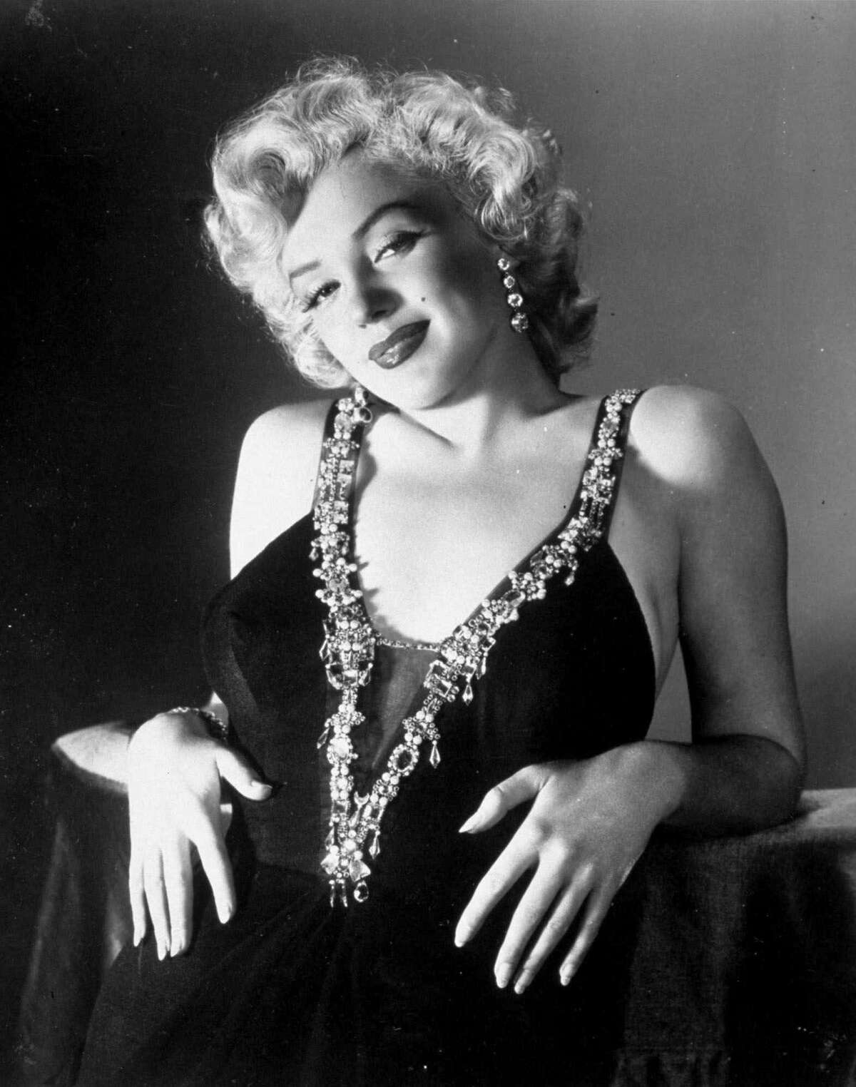 Marilyn Monroe: The Truth Hidden In The Morgue - 0qa0gyf