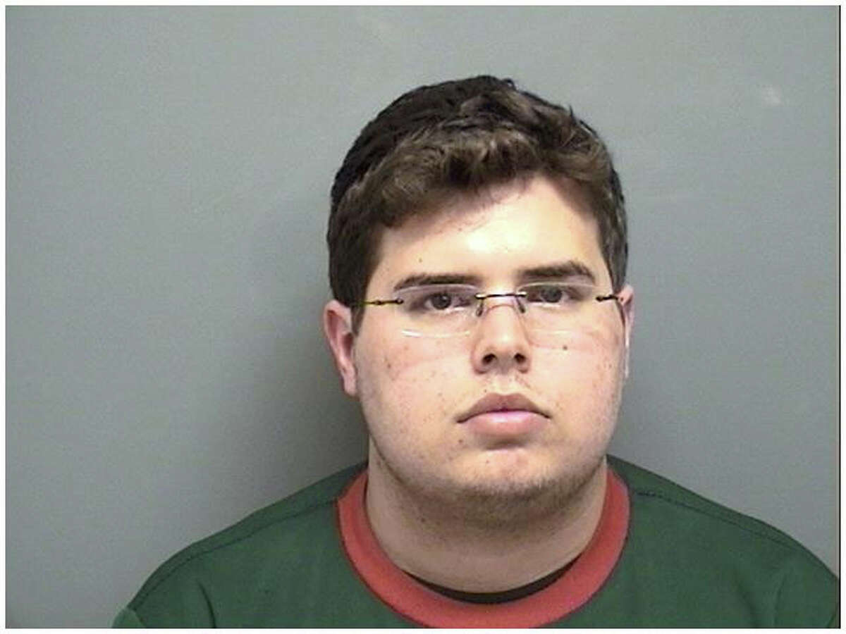 Spy camera found in Darien Subway bathroom