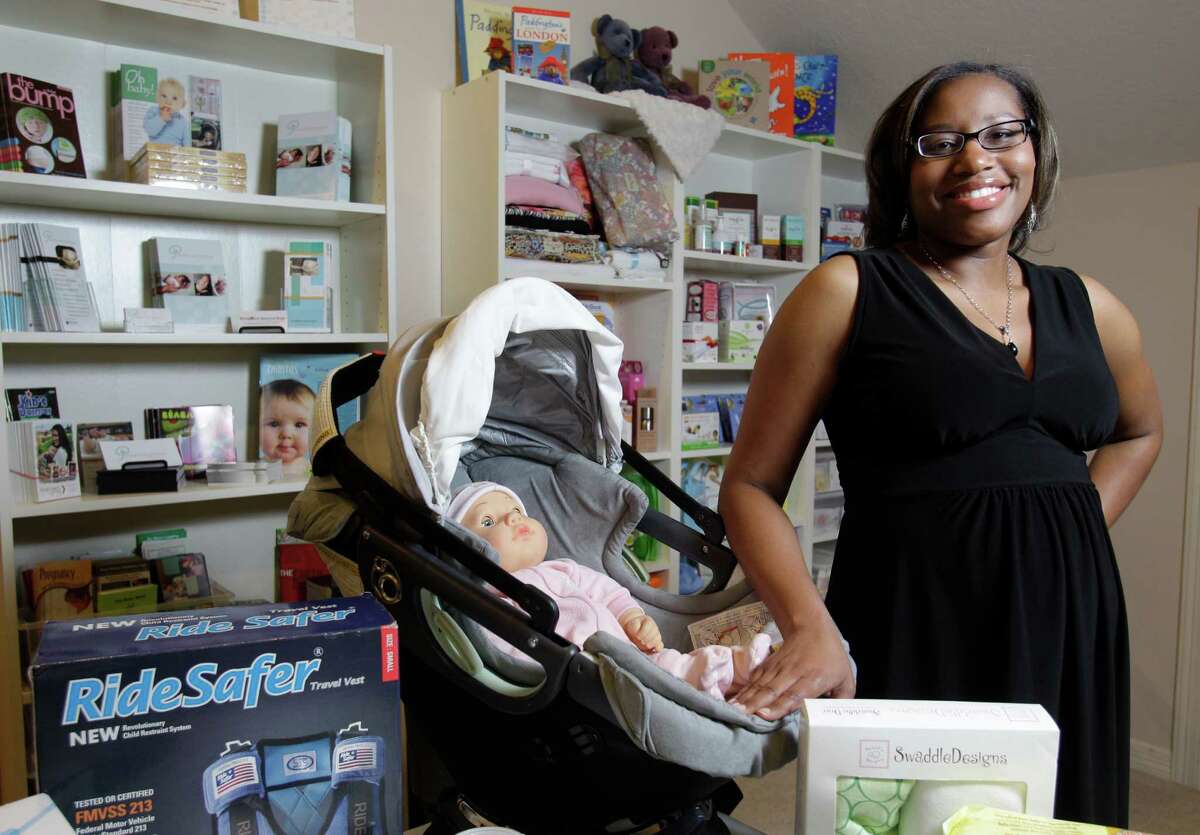 Expectant Moms Take Baby Steps With Parental Consultant Expectant Moms Take Baby Steps With Parental Consultant