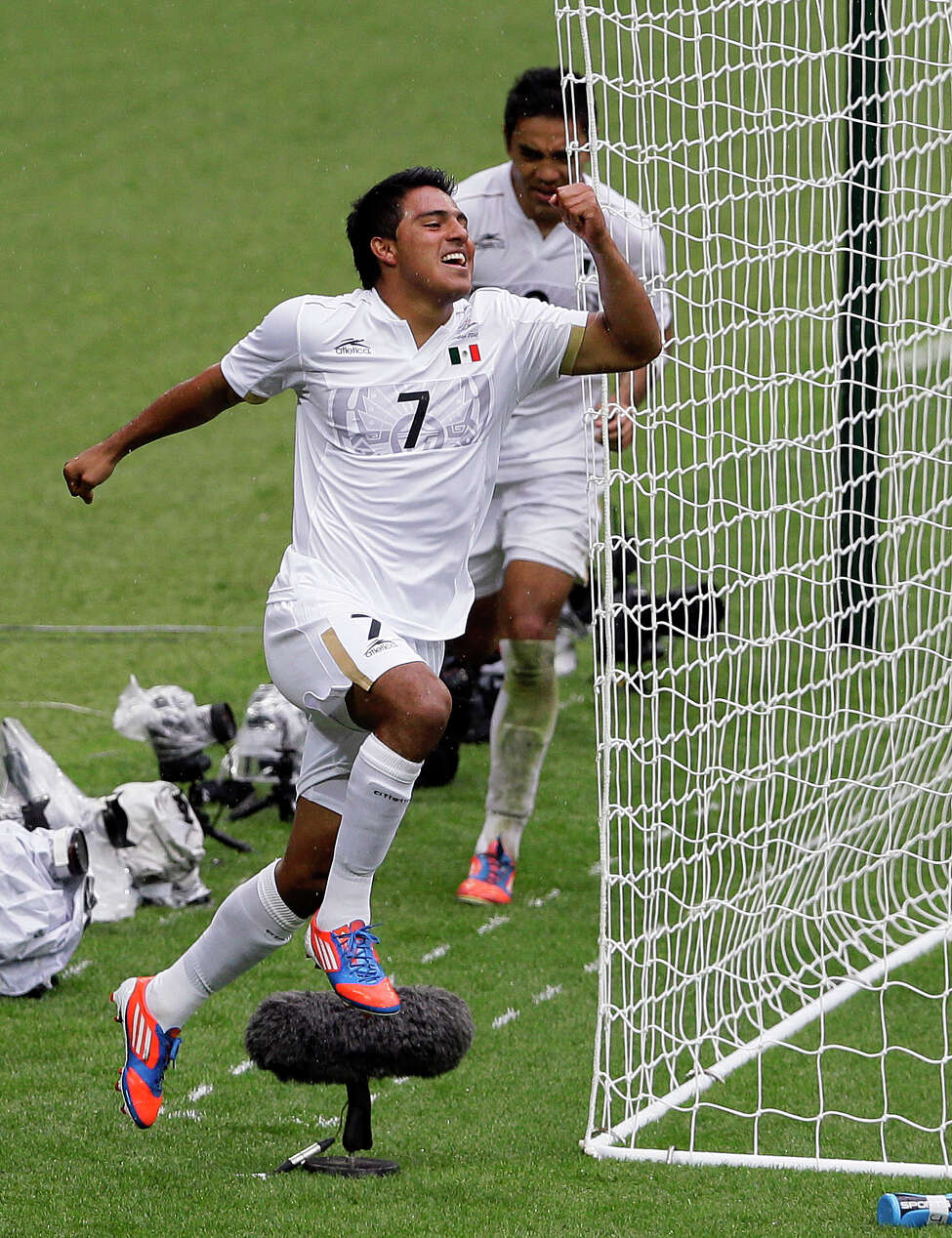 Men's soccer Mexico 3, Japan 1