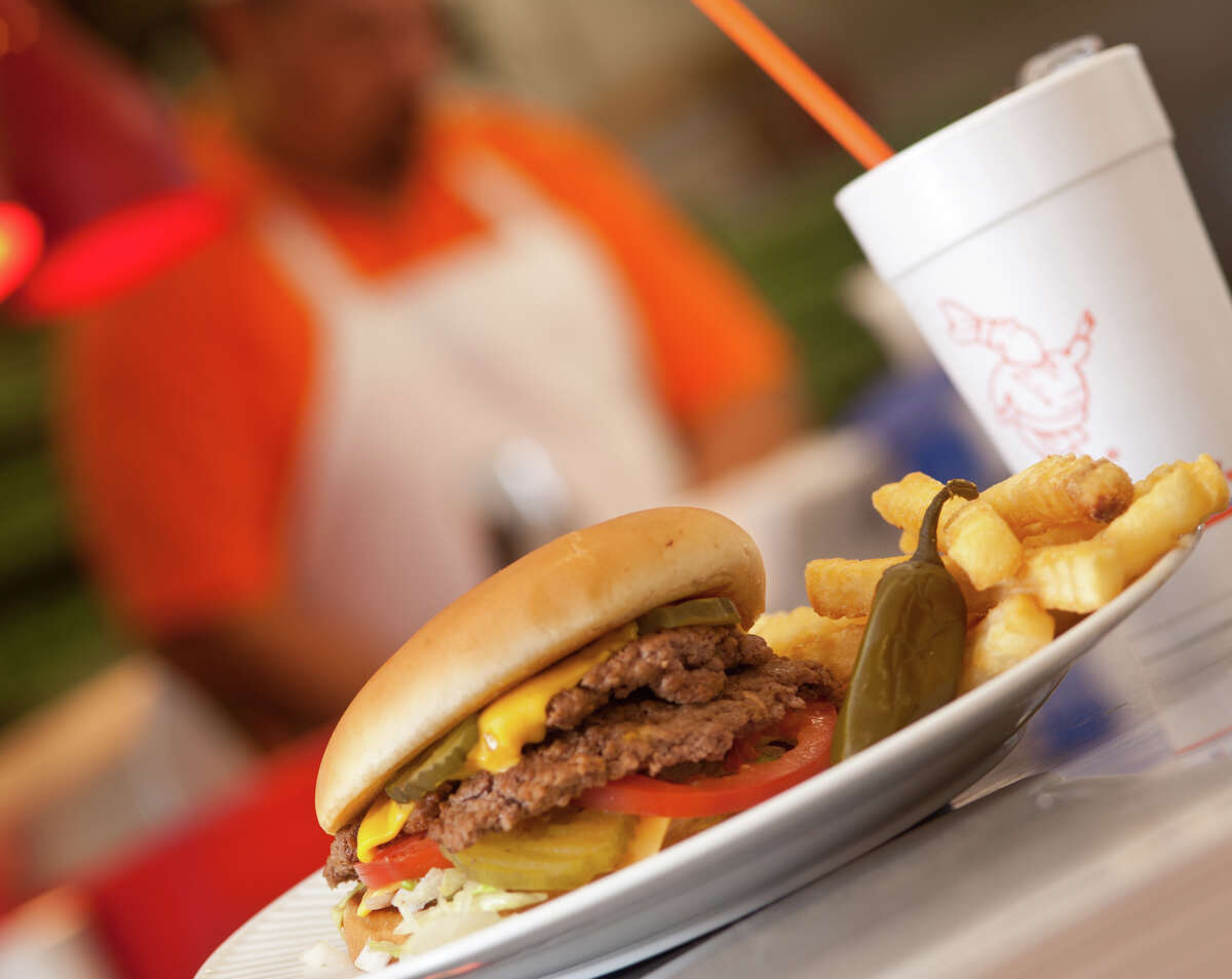 SLUG: Burger Boy-AssignID 443302-August 8, 2012-San Antonio, Texas---The Bates Special at Burger Boy.