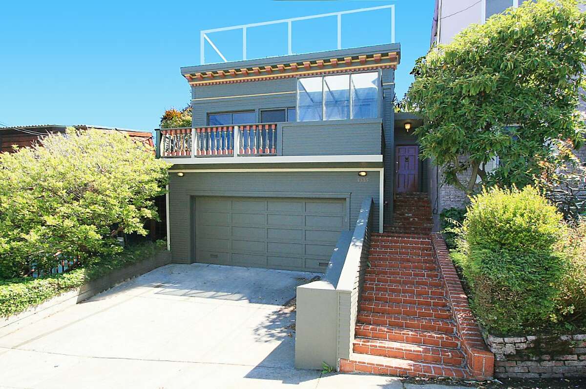 Noe Valley home has spacious floor plan, spectacular views