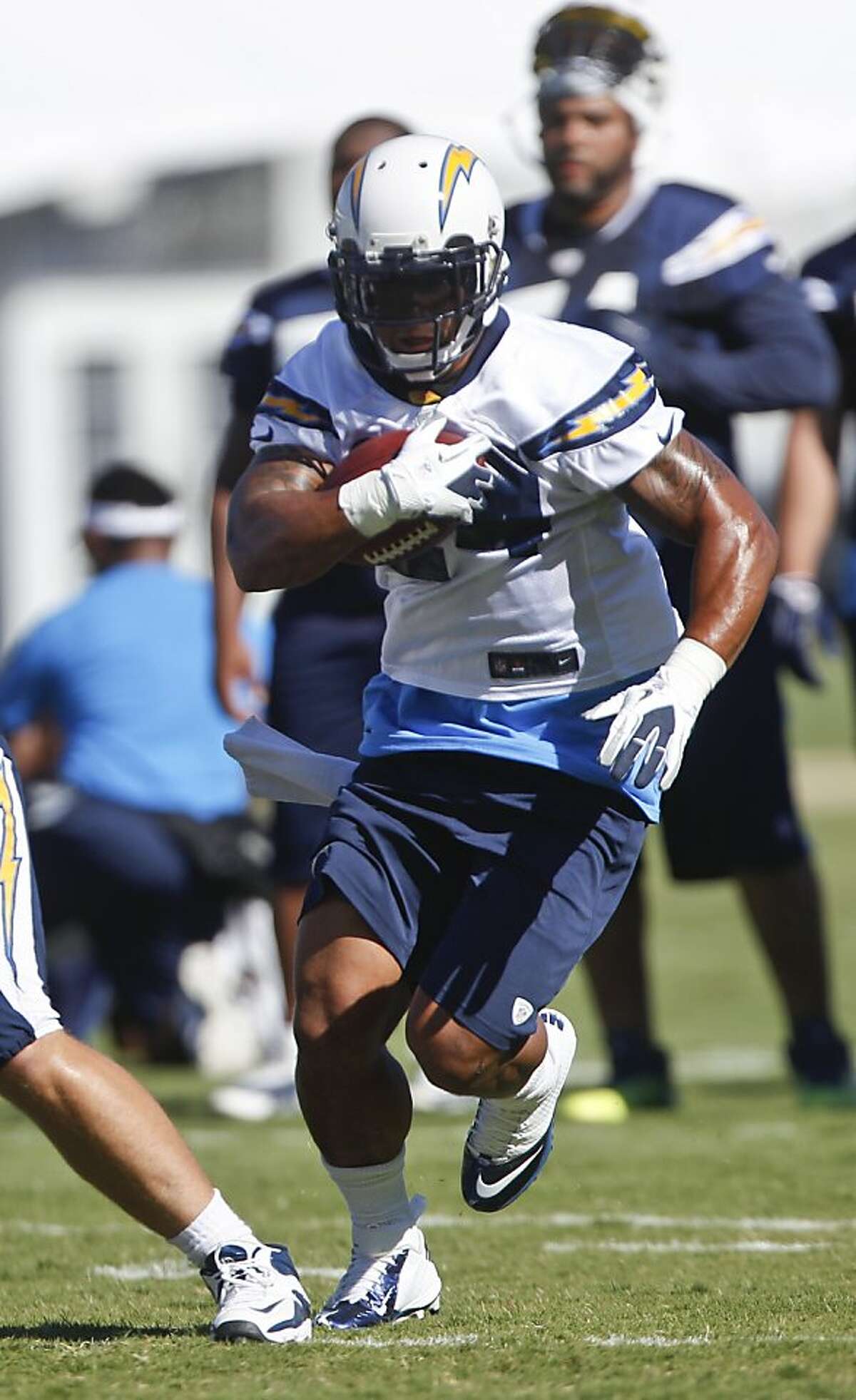 Chargers' Mathews aims for opener