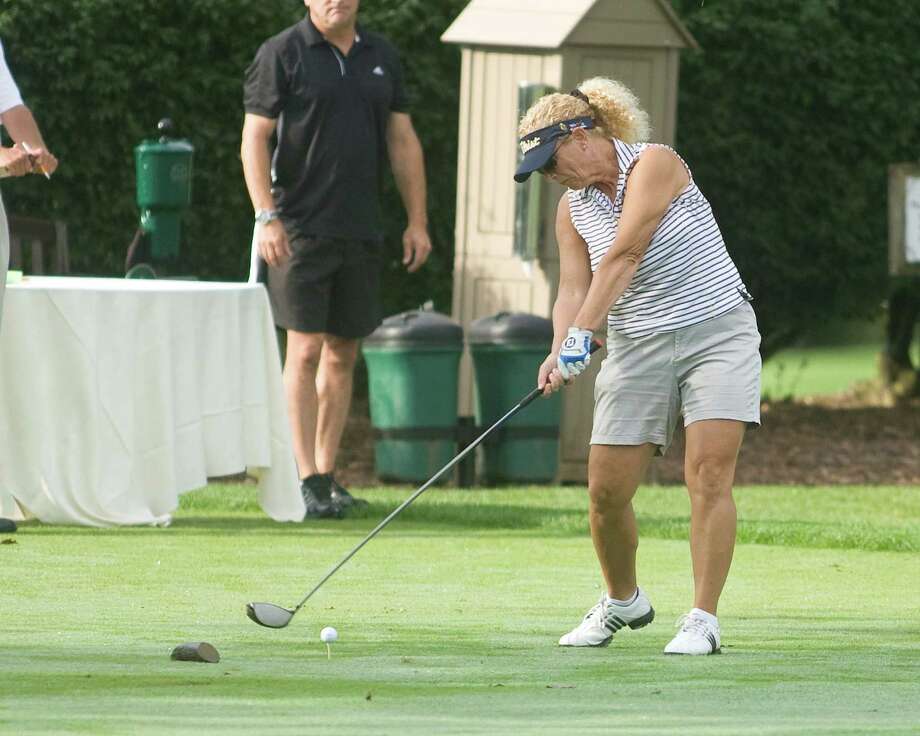 Ridgewood's Landegren leads after one round at women's state amateur