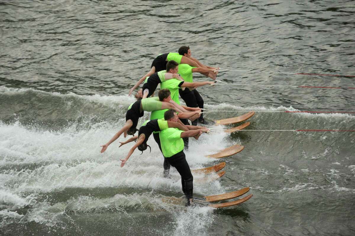 Photos U.S. Water Ski Show Team performance