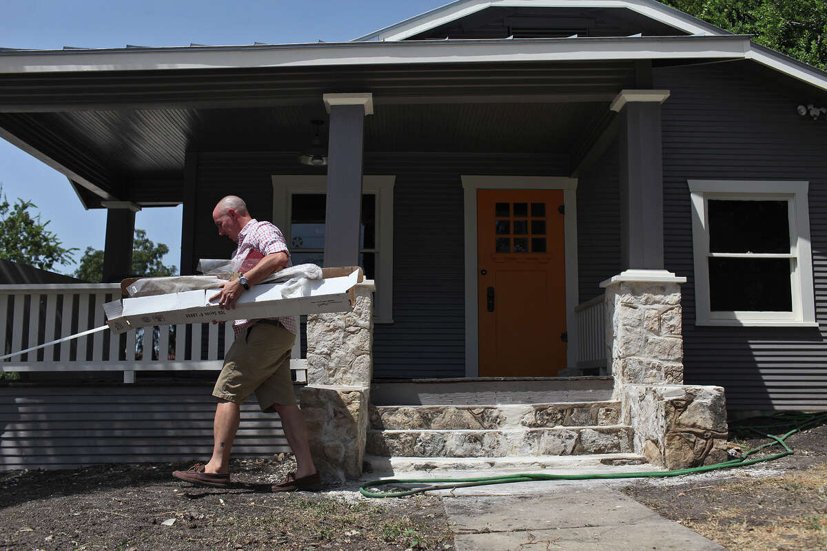 Bakery Lorraine opening for breakfast at The Pearl