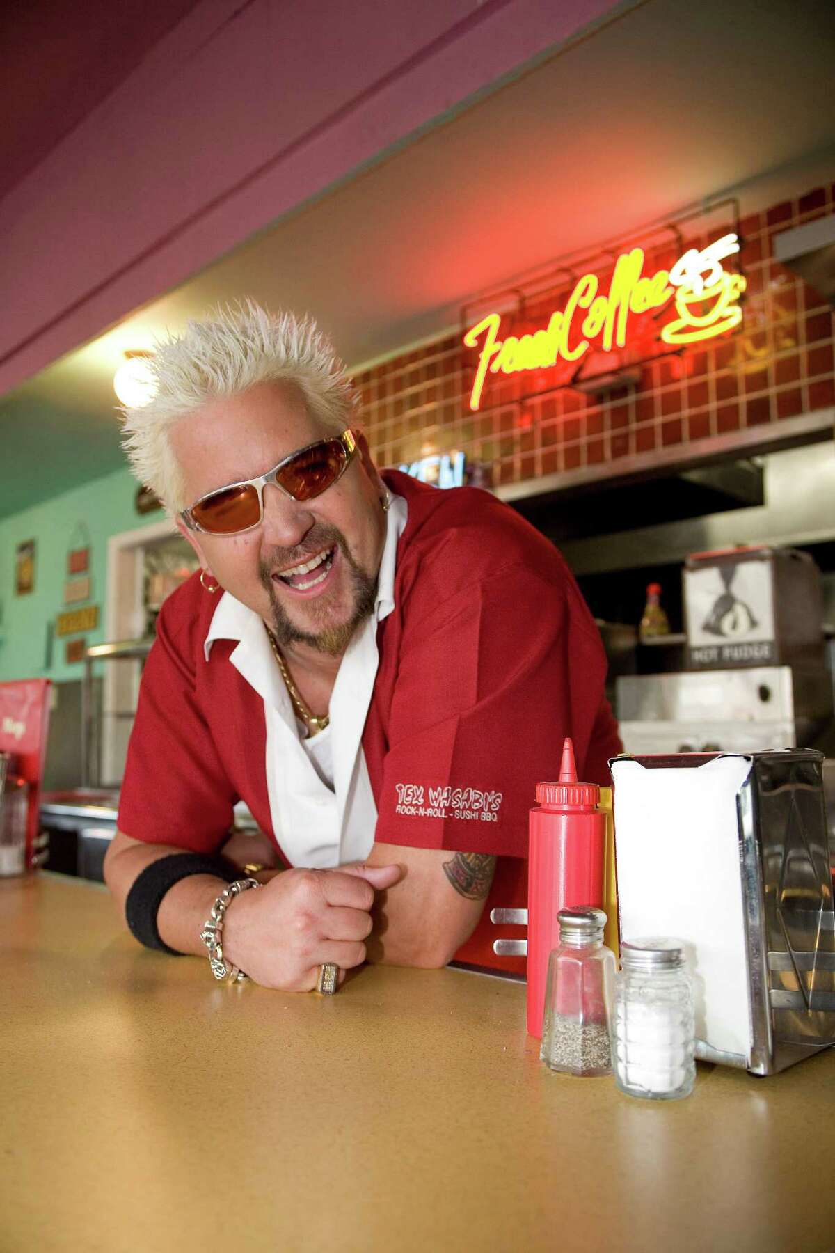 guy fieri diners drive ins and dives