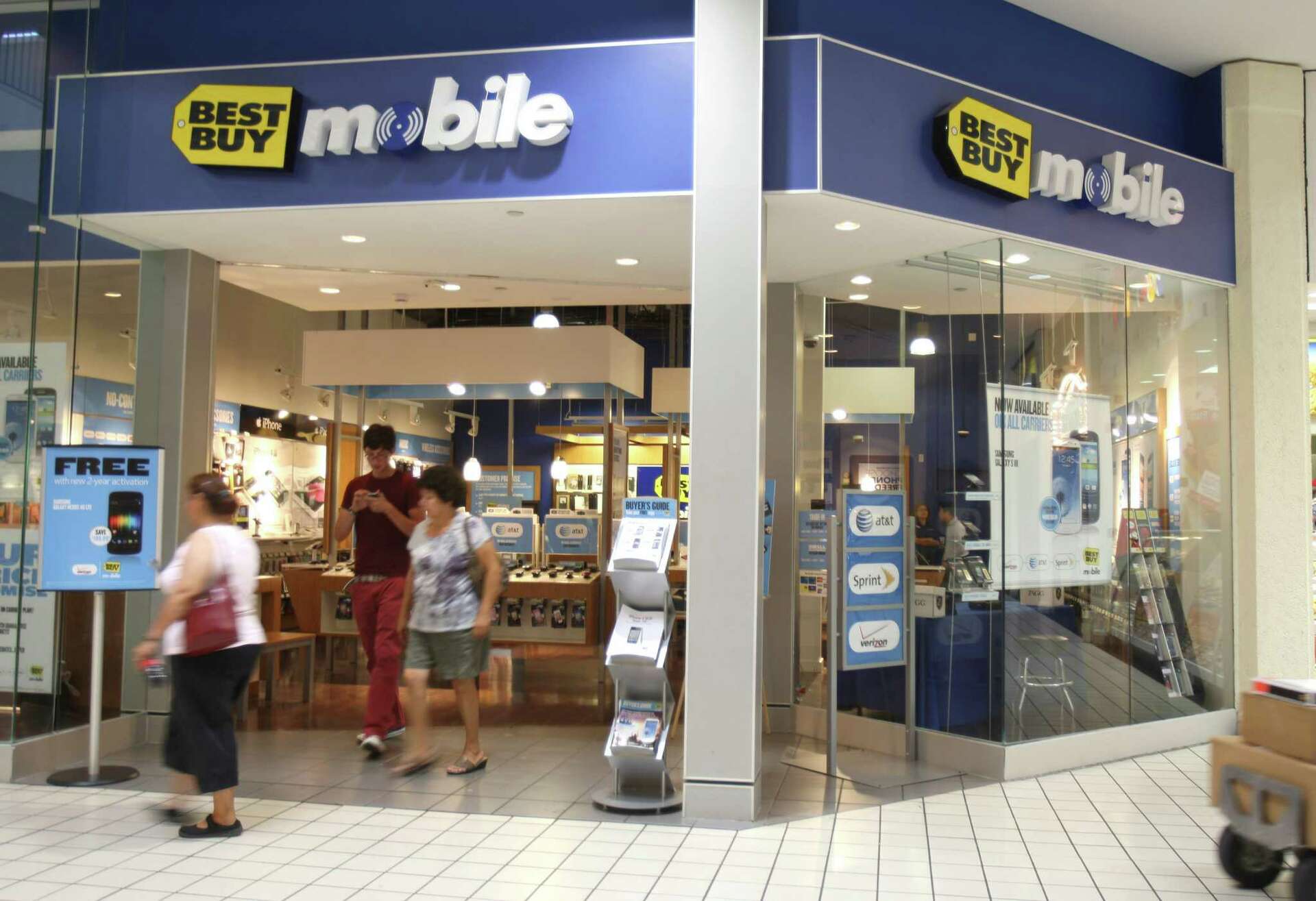 Reports Best Buy closing all mobile stores including Crossgates store