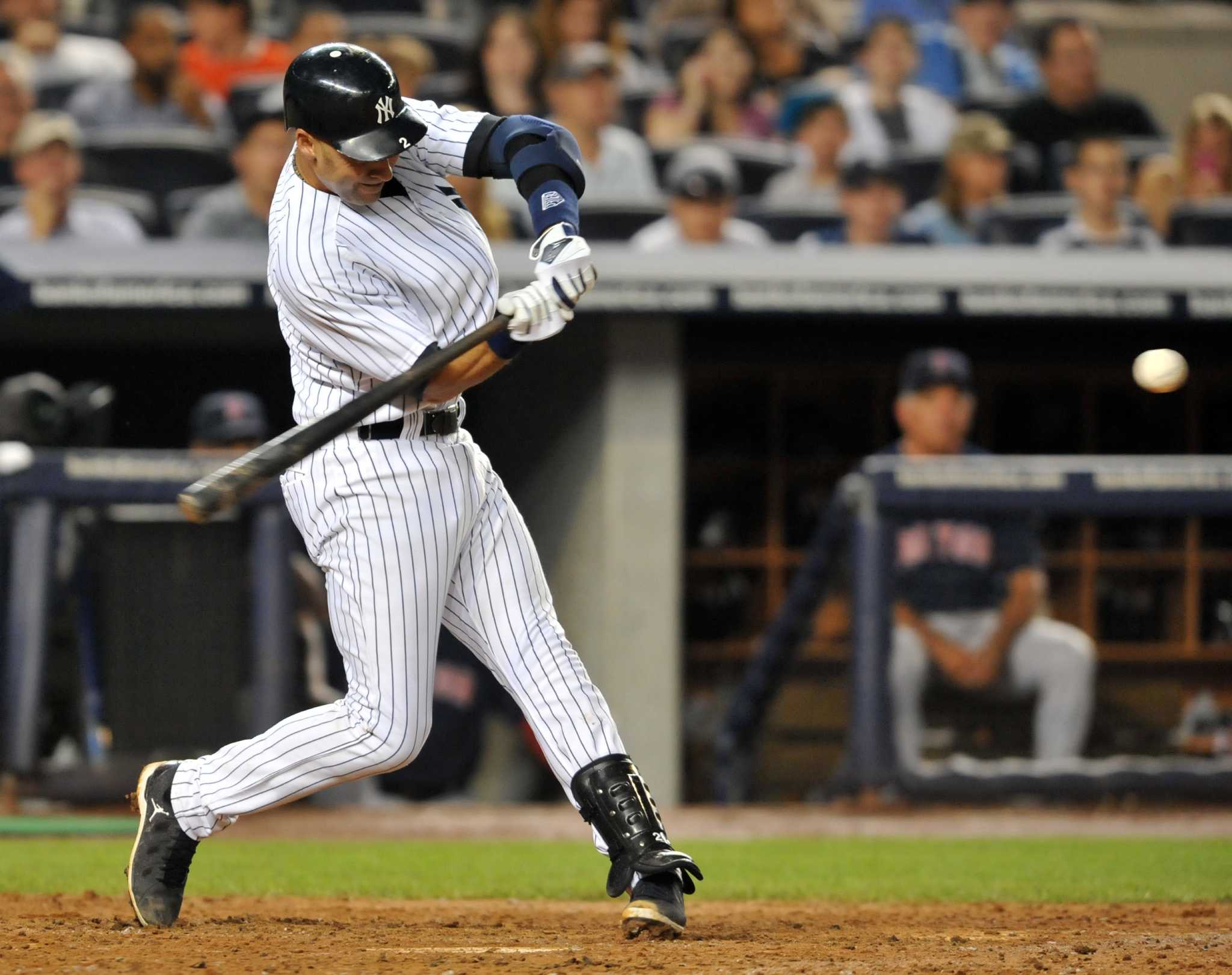 New York Yankees Derek Jeter hits an inside the park home run in