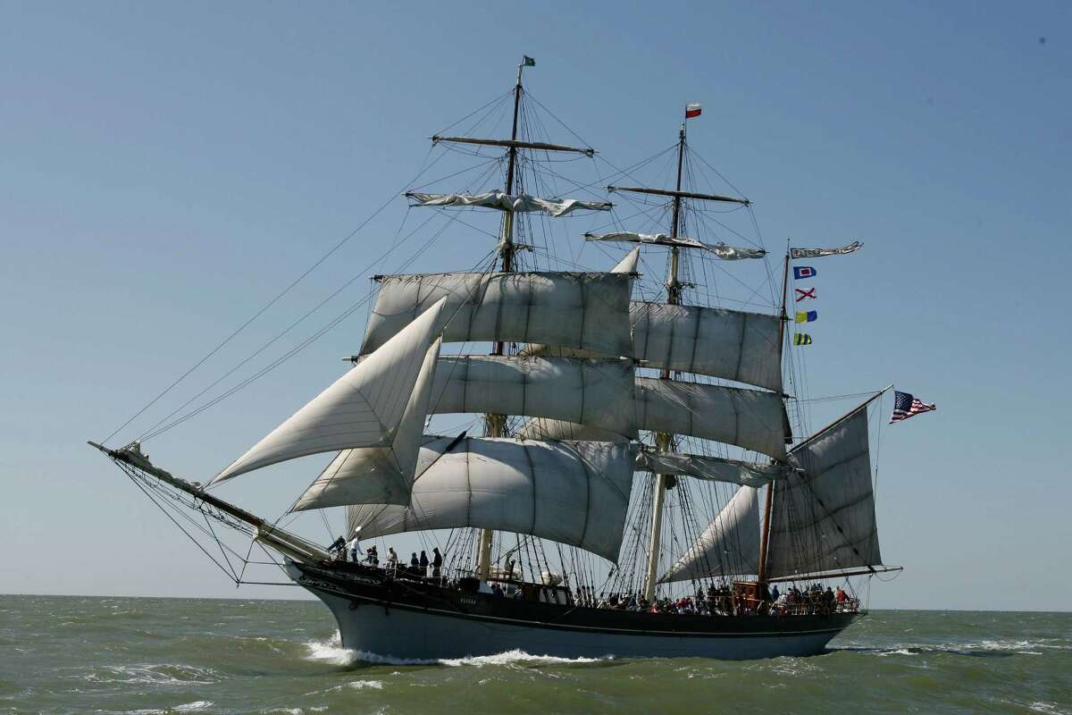 Historic Texas ship the Elissa returns to Galveston waters for